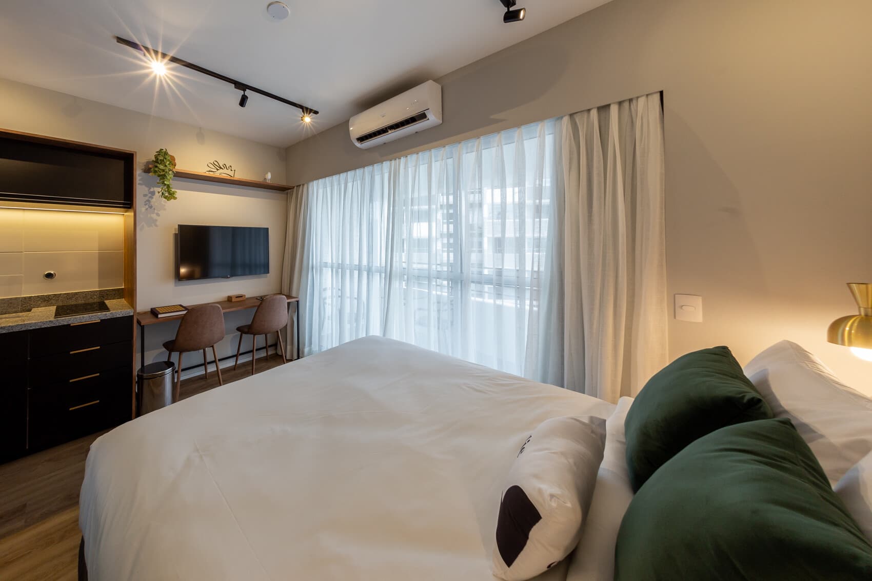 Charlie Panorama Butantã