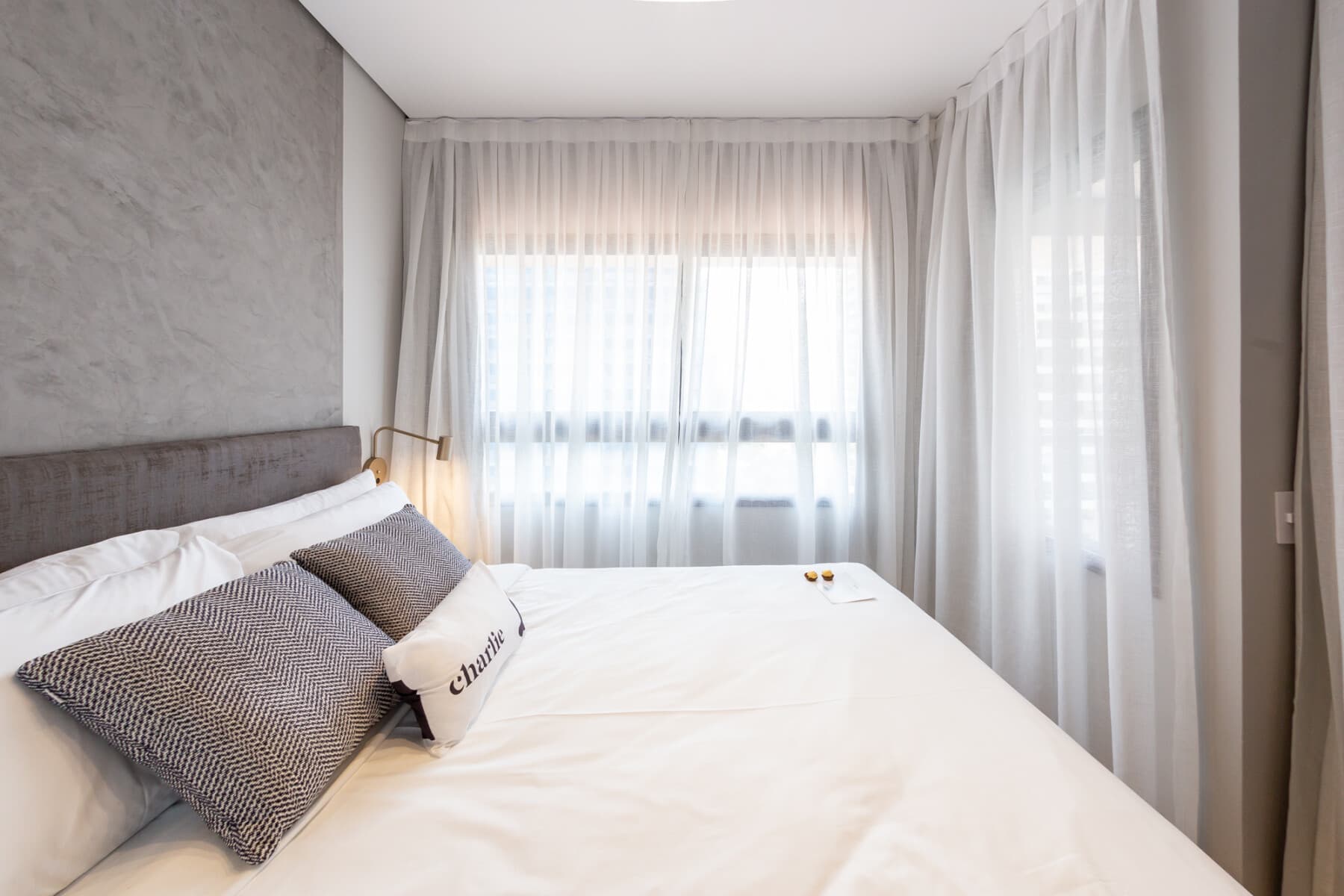 Charlie Nik Pinheiros