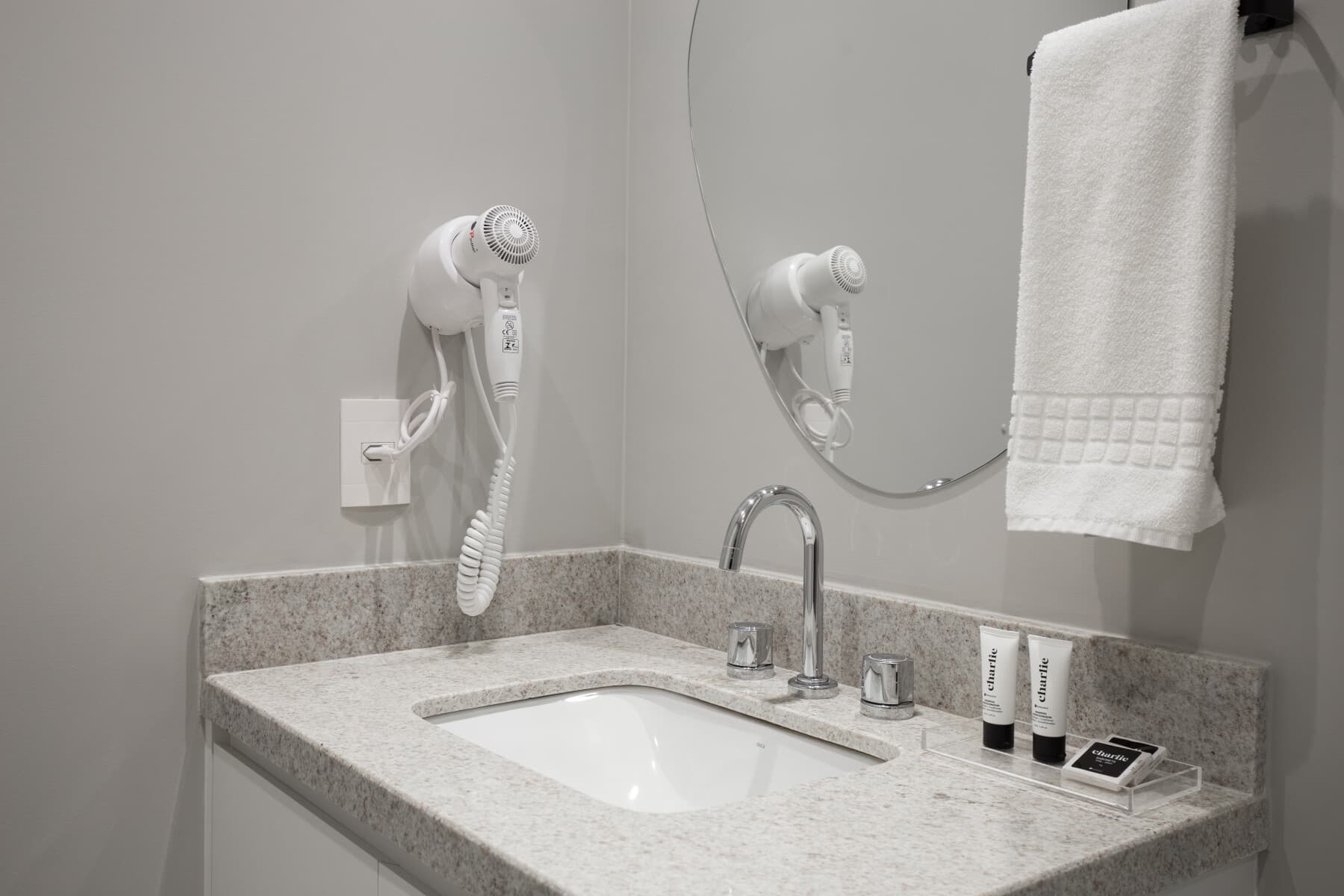 Studio Casal - Charlie The Arch Moinhos