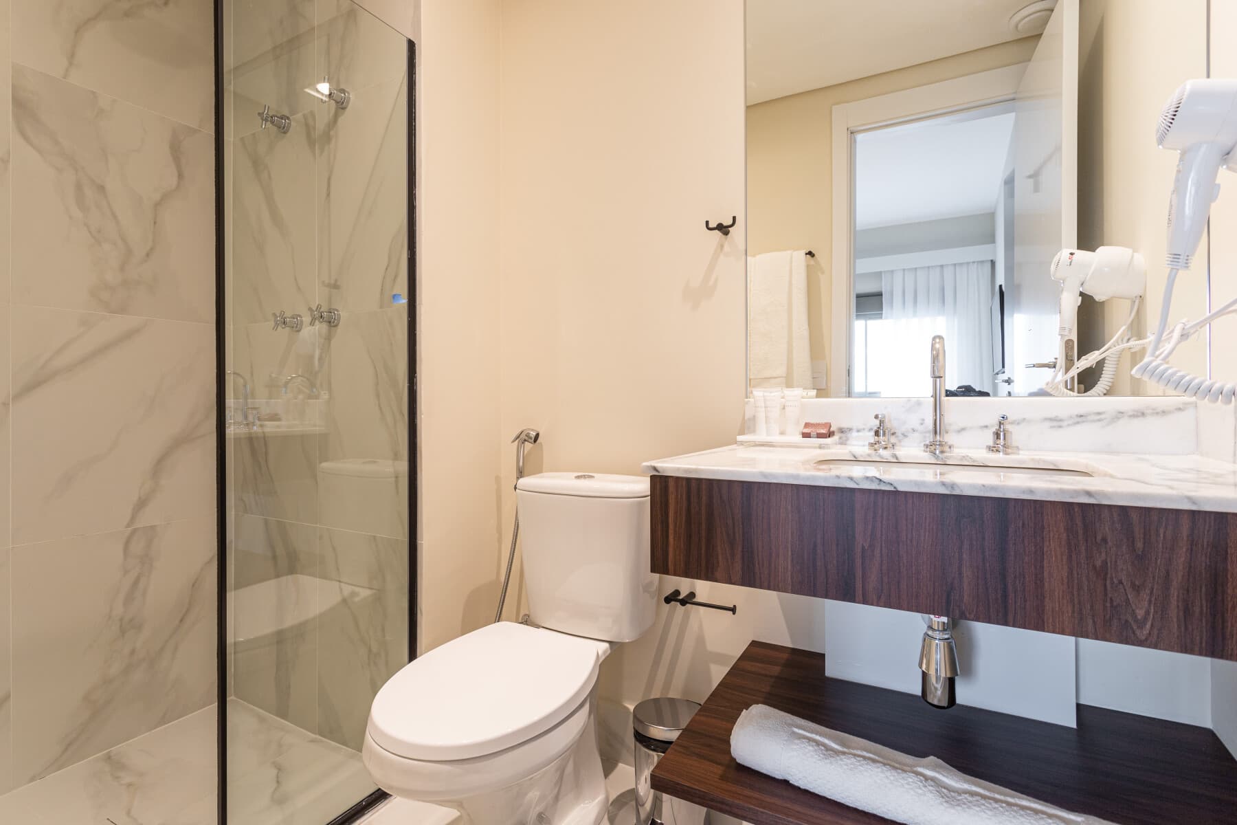 Apartamento 1 Dorm Casal - 58M - Iconyc House of Charlie