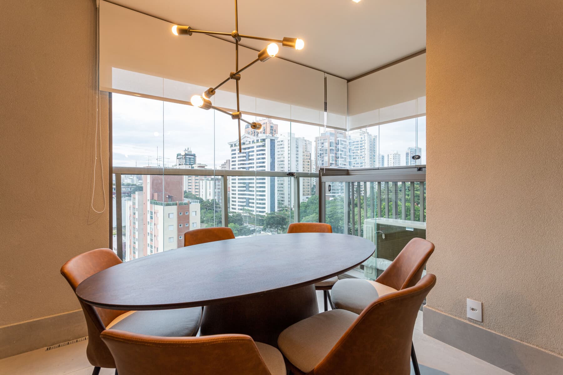 Apartamento Duplex (Casal e 2 Solteiro) - 90M - Iconyc House of Charlie