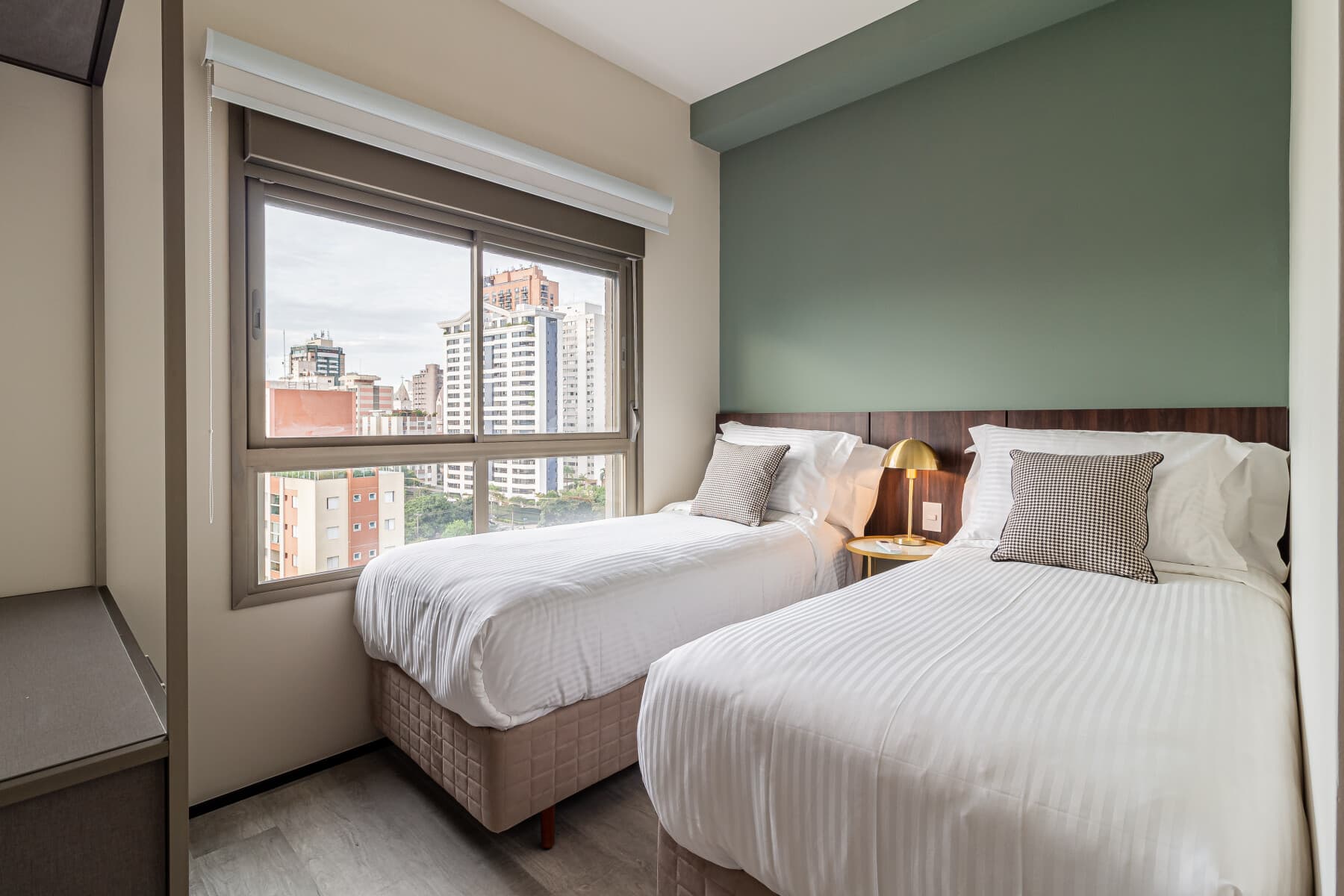 Apartamento Duplex (Casal e 2 Solteiro) - 92M - Iconyc House of Charlie