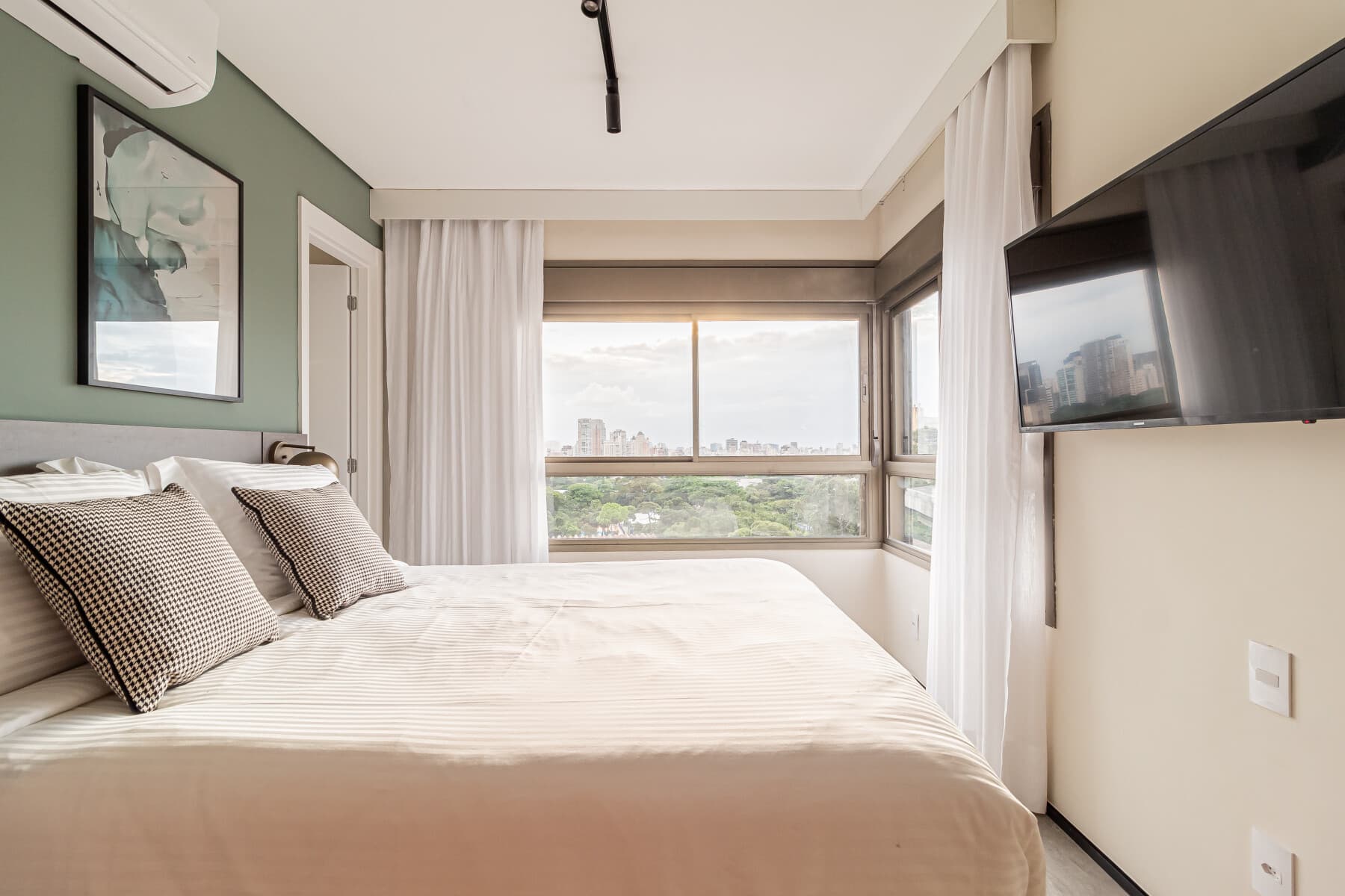 Apartamento Duplex (Casal e 2 Solteiro) - 92M - Iconyc House of Charlie