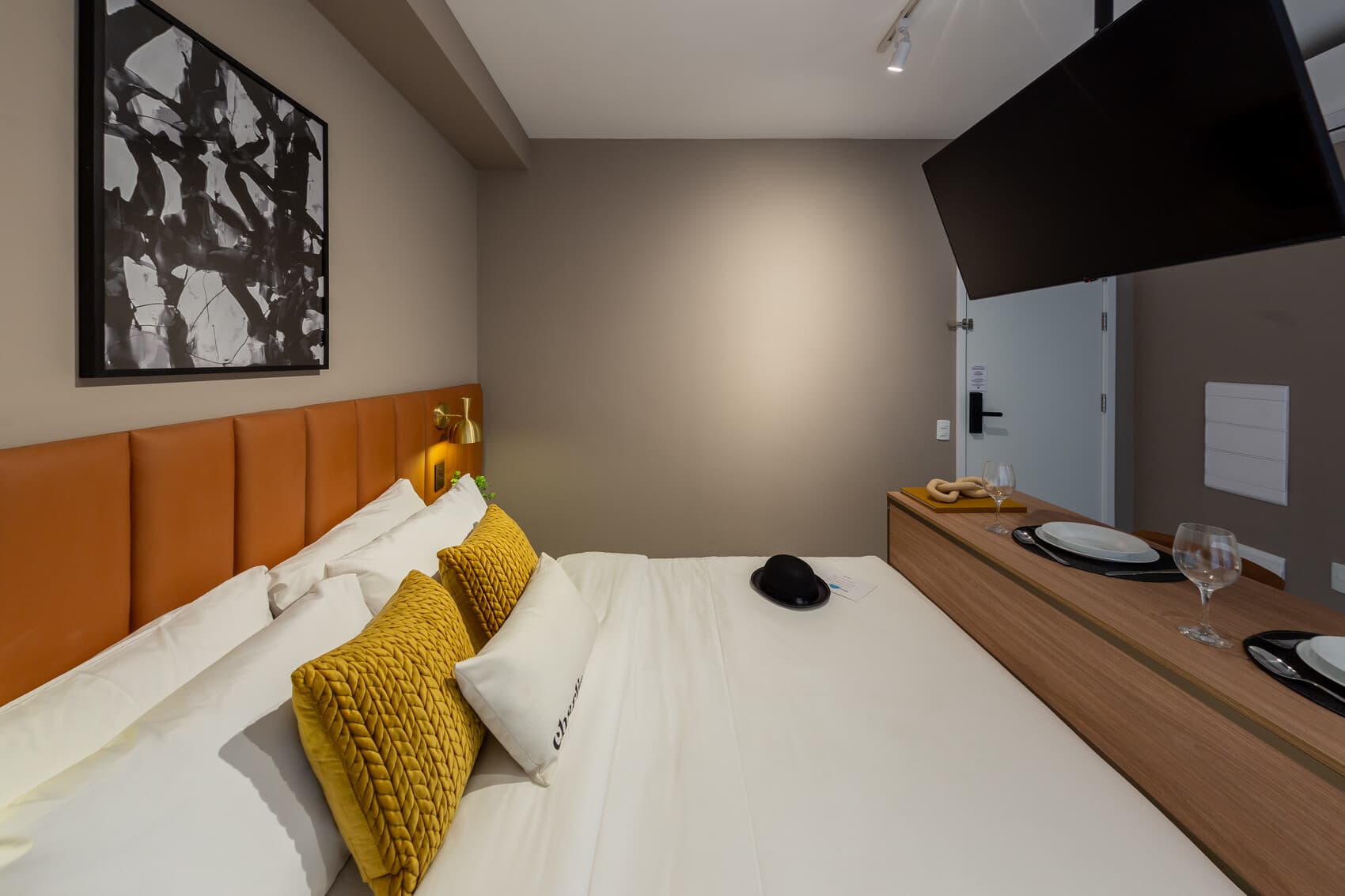 Charlie Contemporâneo Jardins Essential