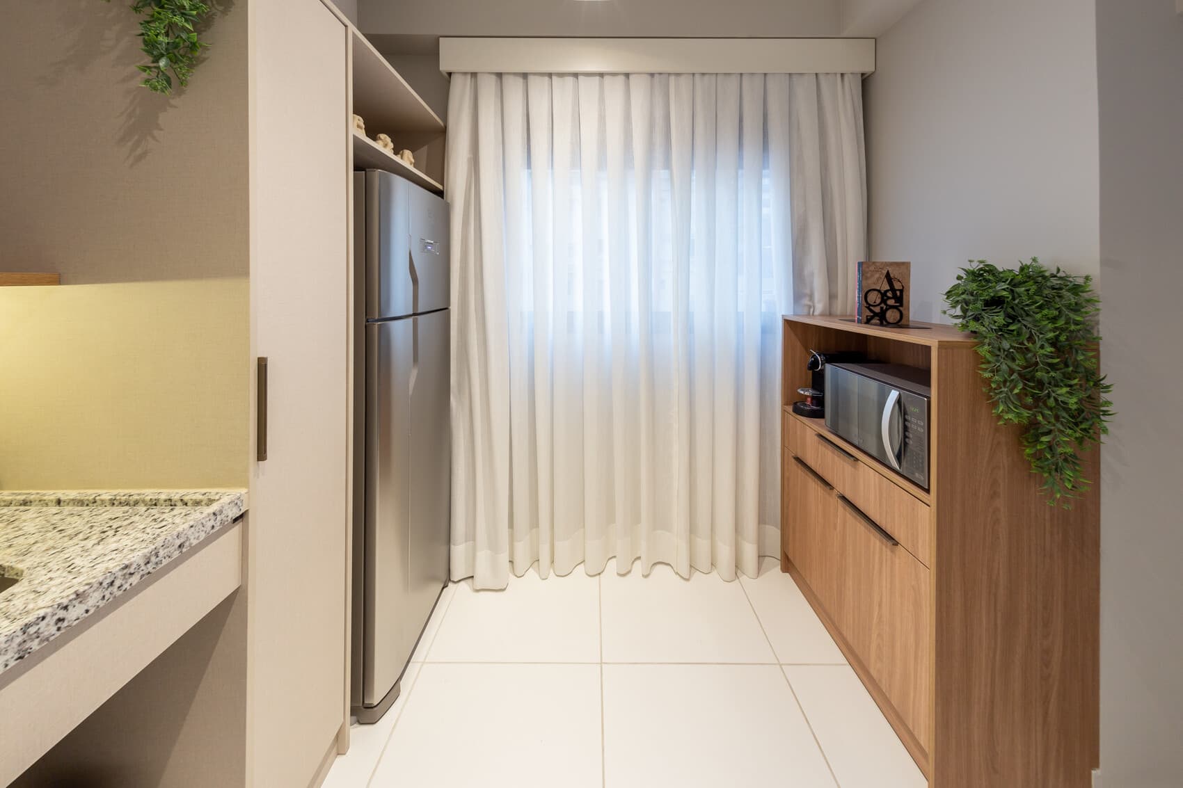 Charlie Contemporâneo Jardins Essential