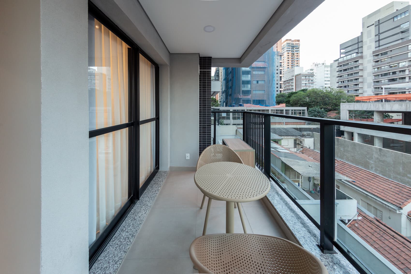 Charlie Contemporâneo Jardins Essential