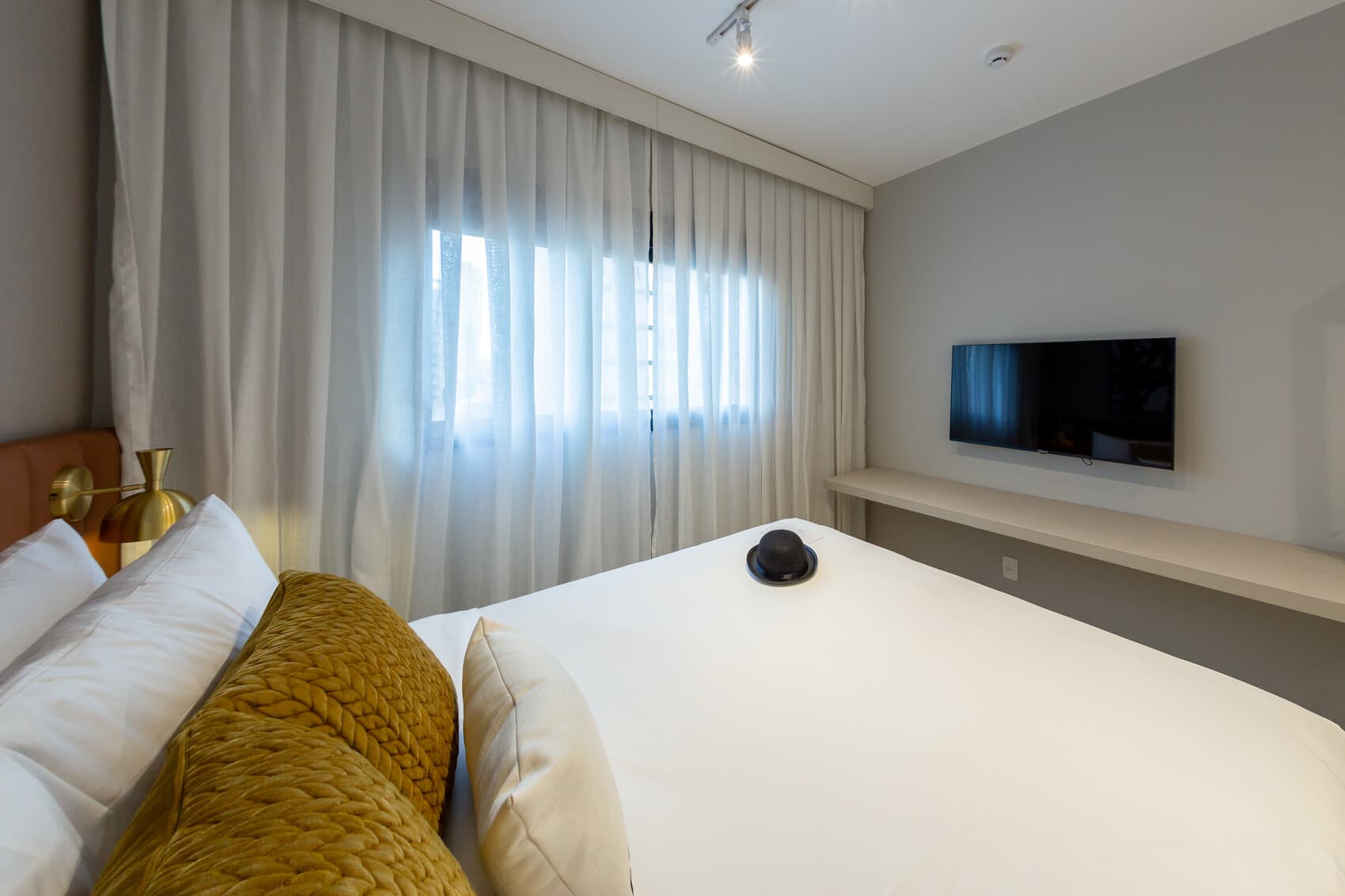 Apto 2 Dorms (Casal e 2 Solteiro) - Charlie Contemporâneo Jardins Essential