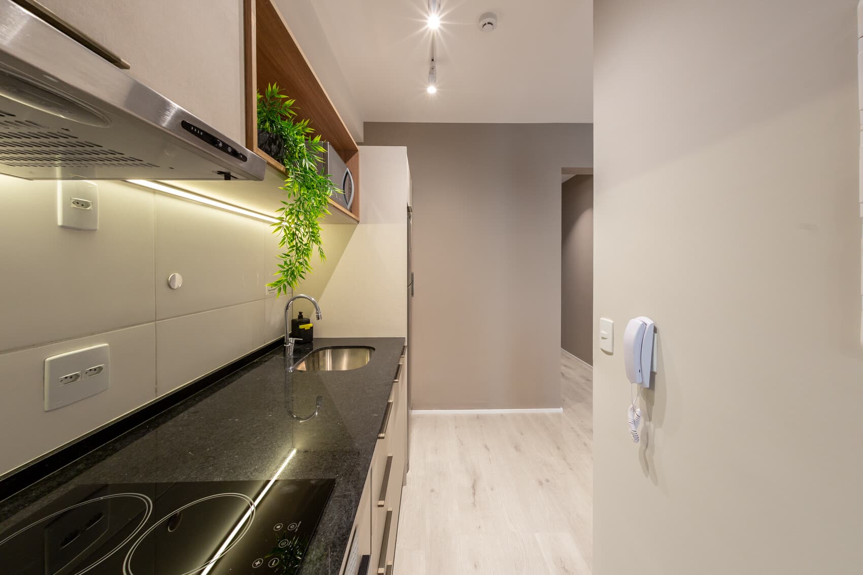 Apto 2 Dorms (Casal e 2 Solteiro) - Charlie Contemporâneo Jardins Essential