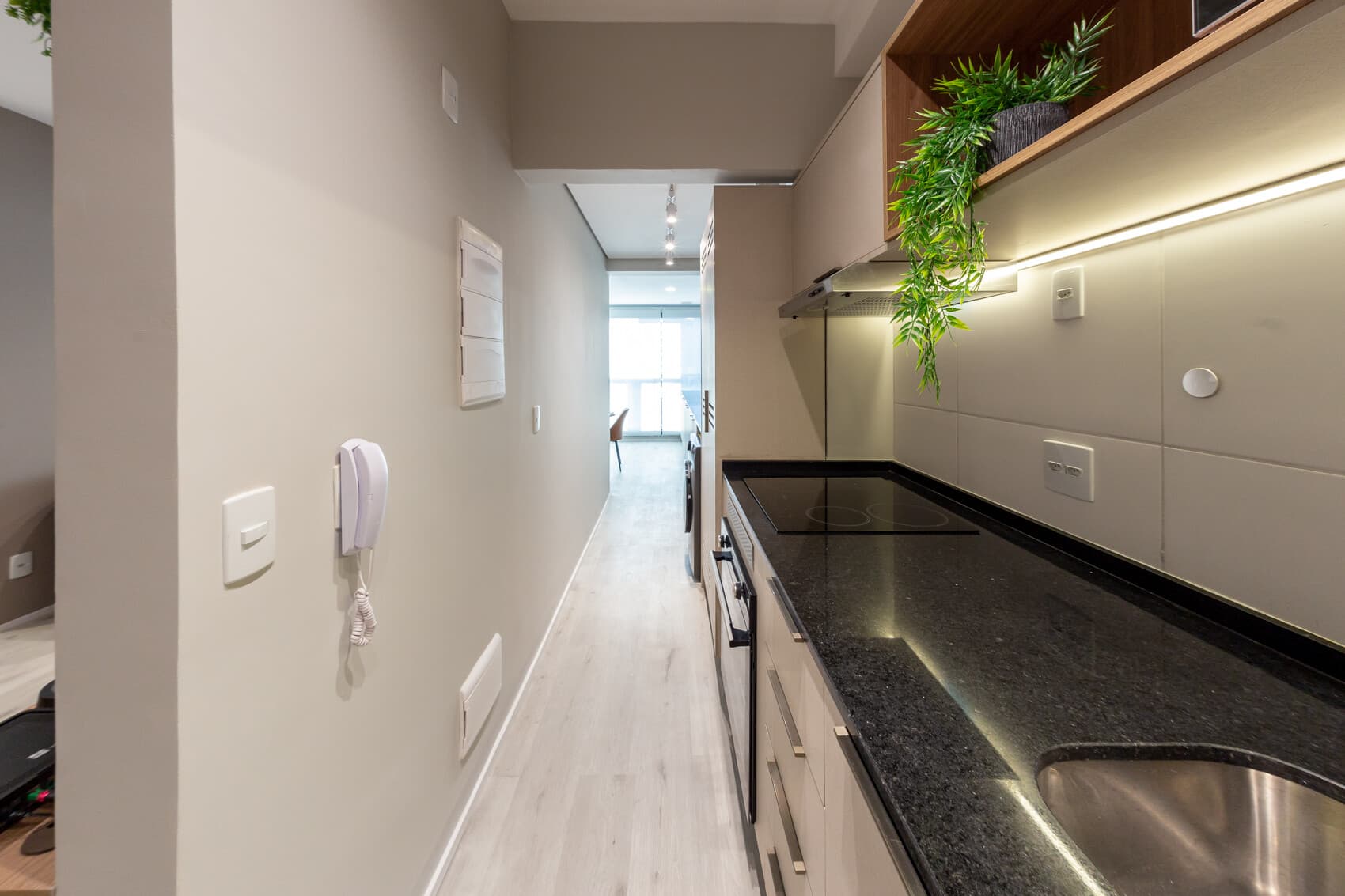 Charlie Contemporâneo Jardins