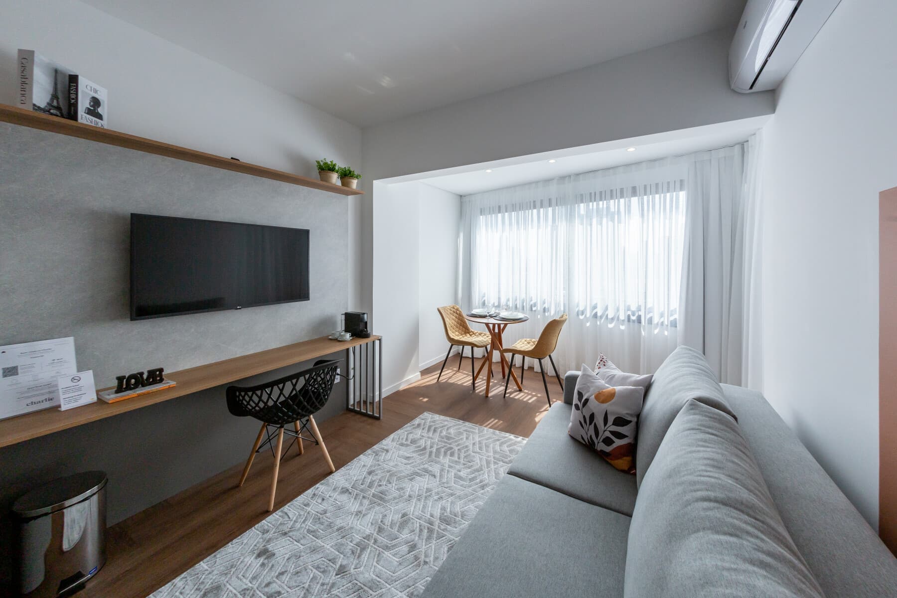 Charlie Wonder Brooklin