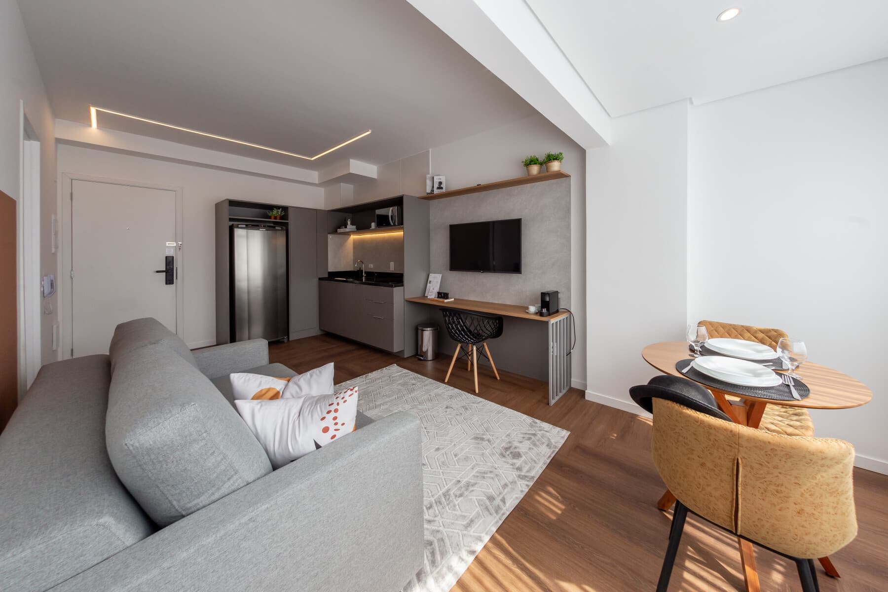 Charlie Wonder Brooklin