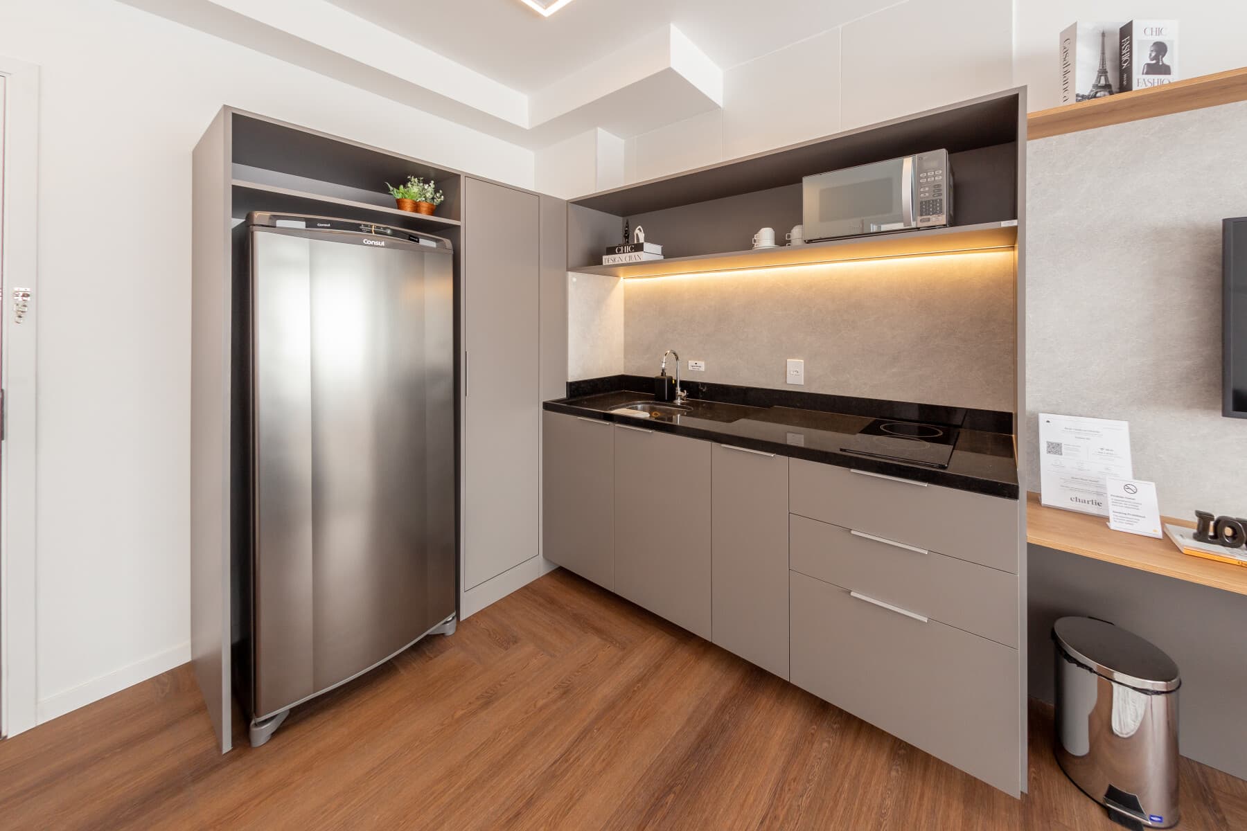 Charlie Wonder Brooklin