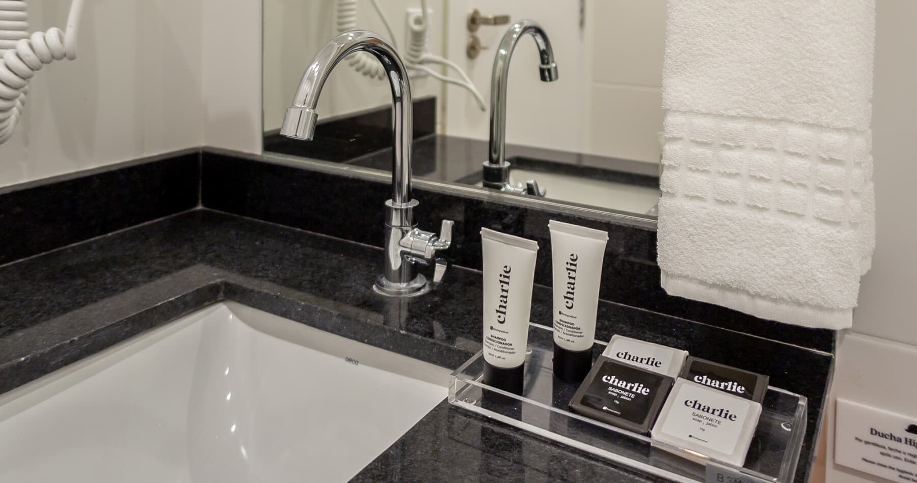 Charlie Wonder Brooklin