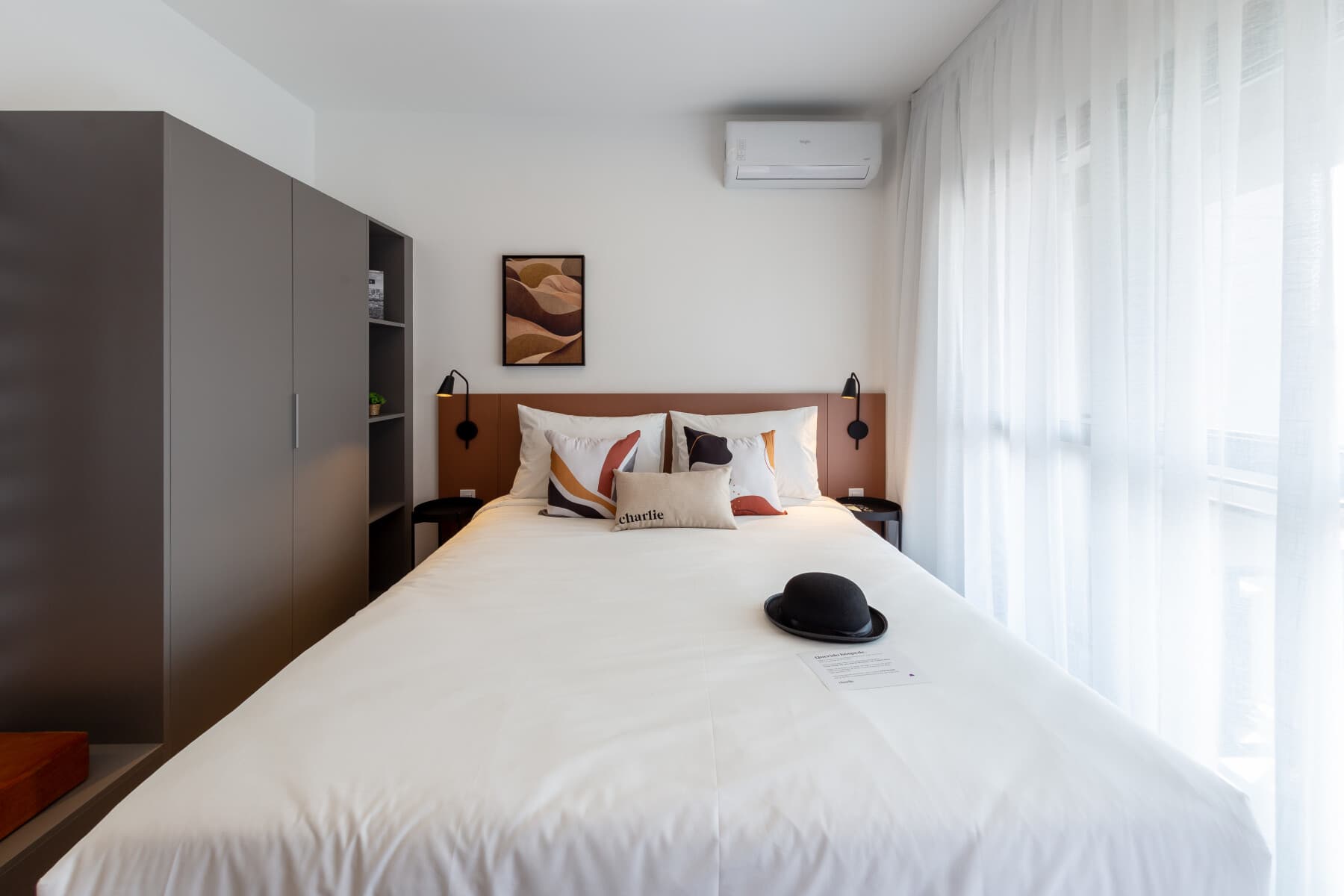 Charlie Wonder Brooklin