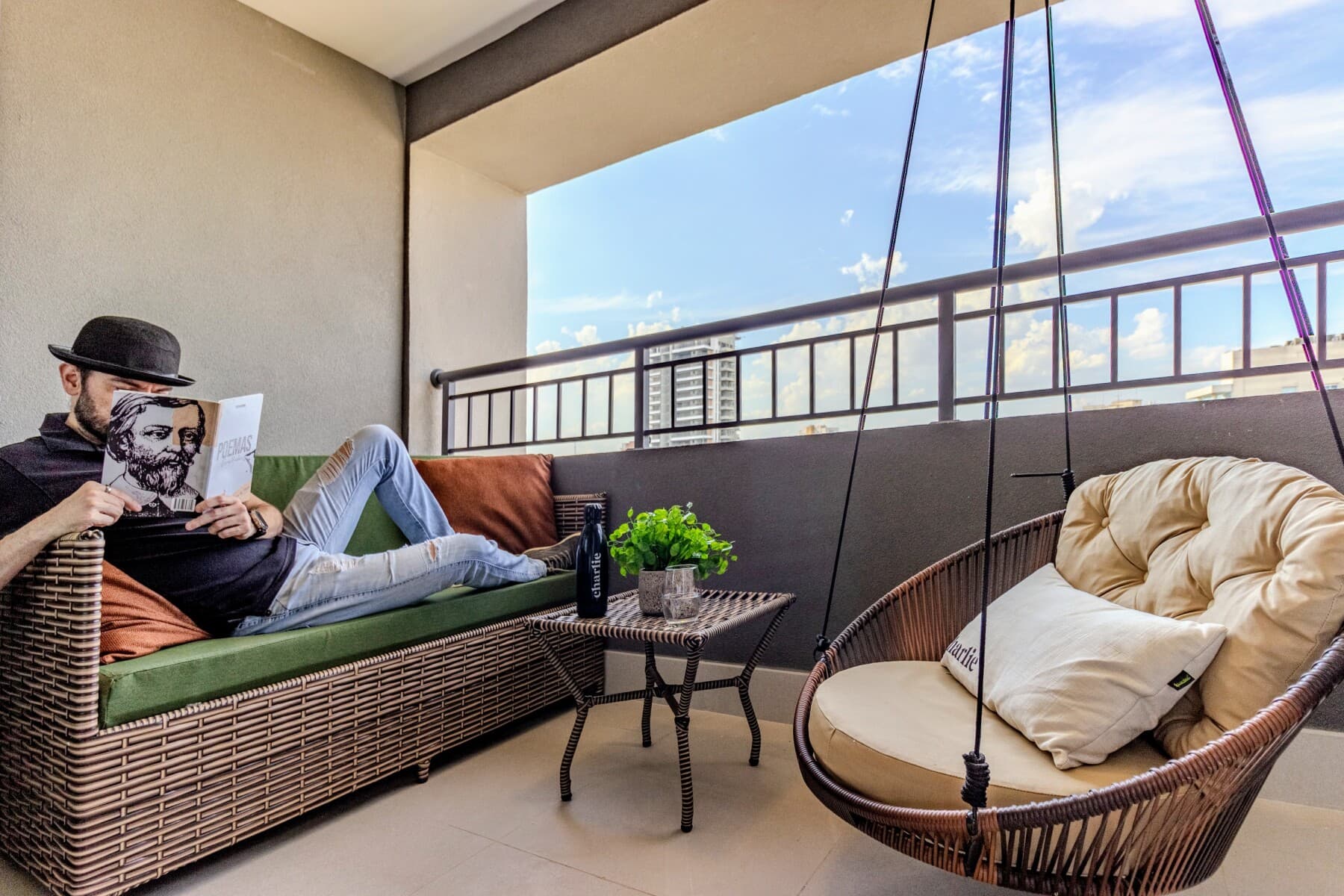 Charlie Lumiere Klabin