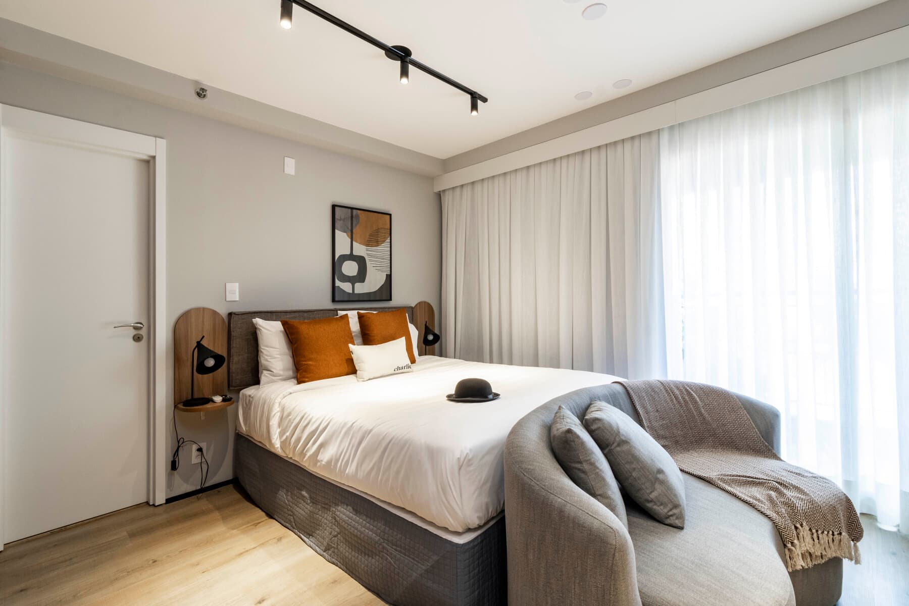 Charlie GlassArt Perdizes