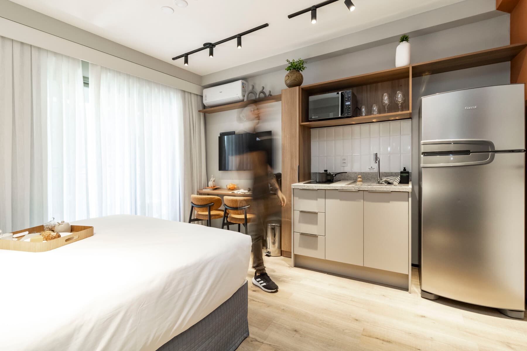 Charlie GlassArt Perdizes