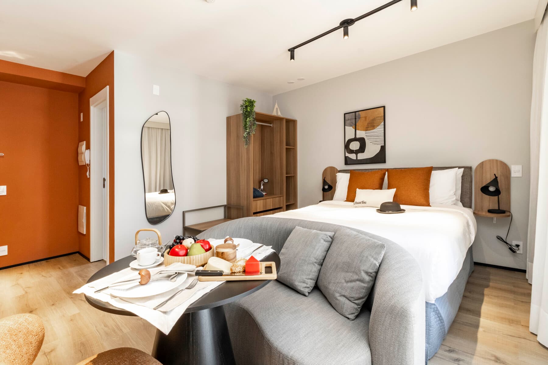 Charlie GlassArt Perdizes