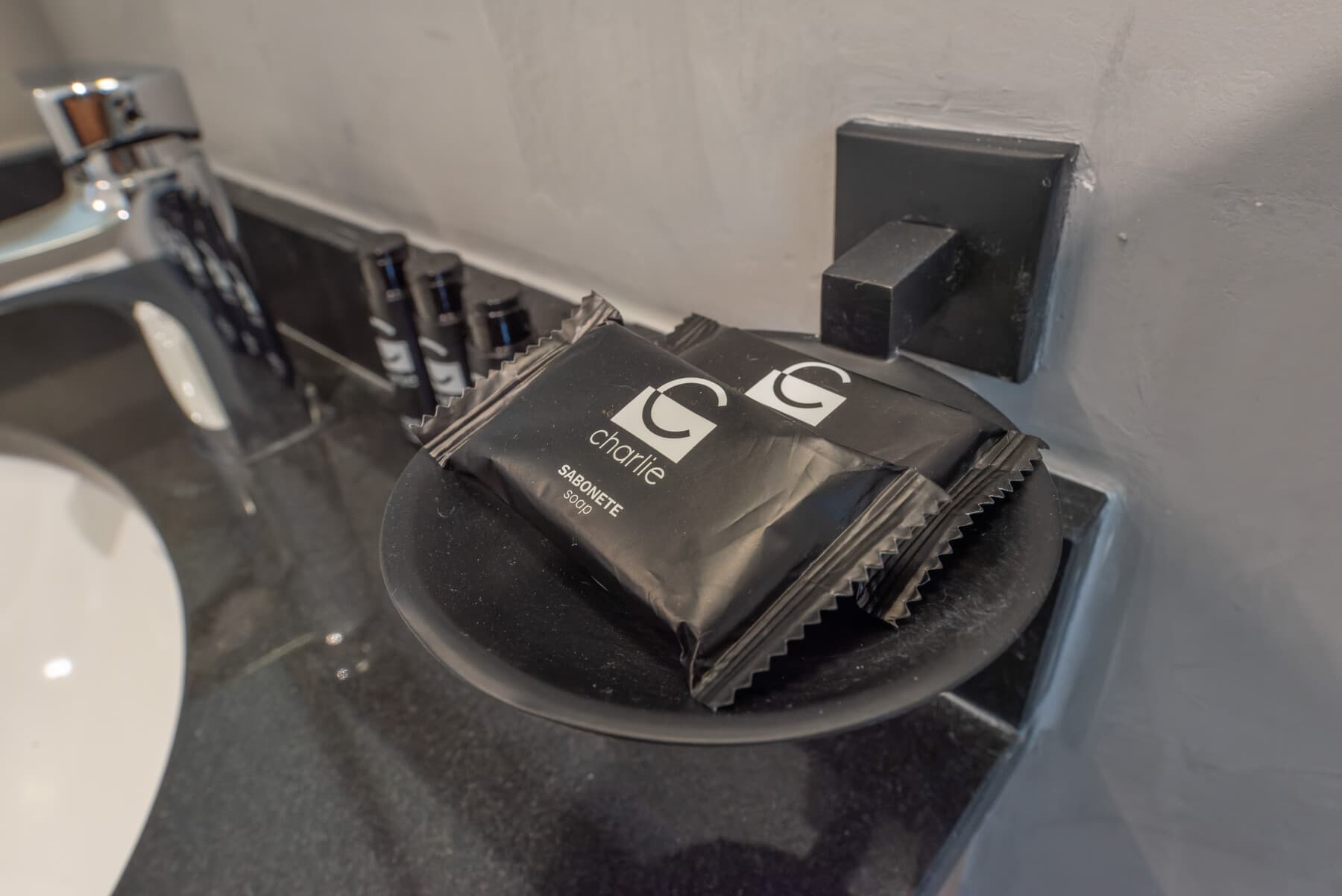 Studio Standard Casal - Charlie Vitrali Moema