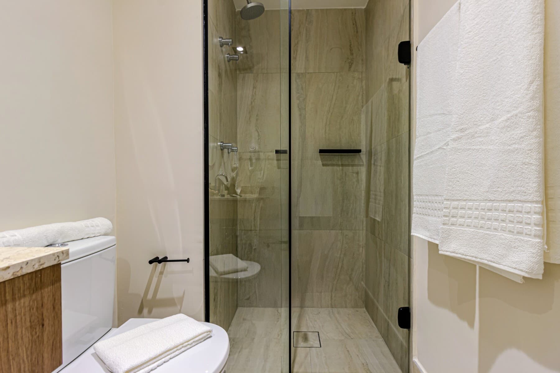 Apto 1 Dorm 30m com Sofá Cama - R - Charlie Bothanic Campo Belo