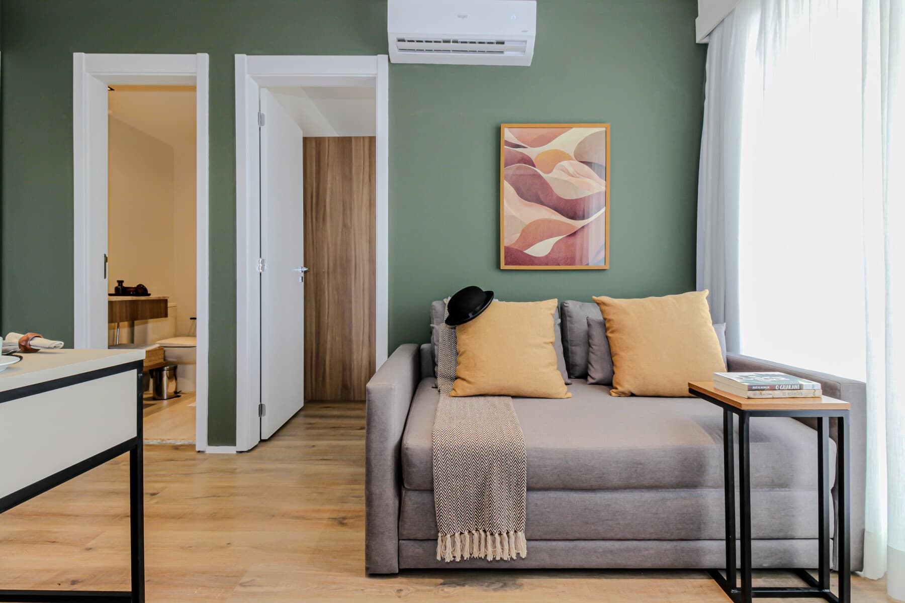 Charlie Bothanic Campo Belo