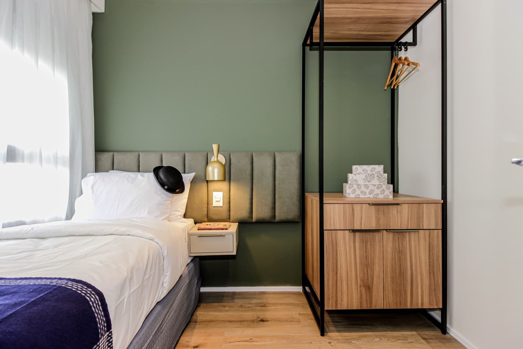 Charlie Bothanic Campo Belo