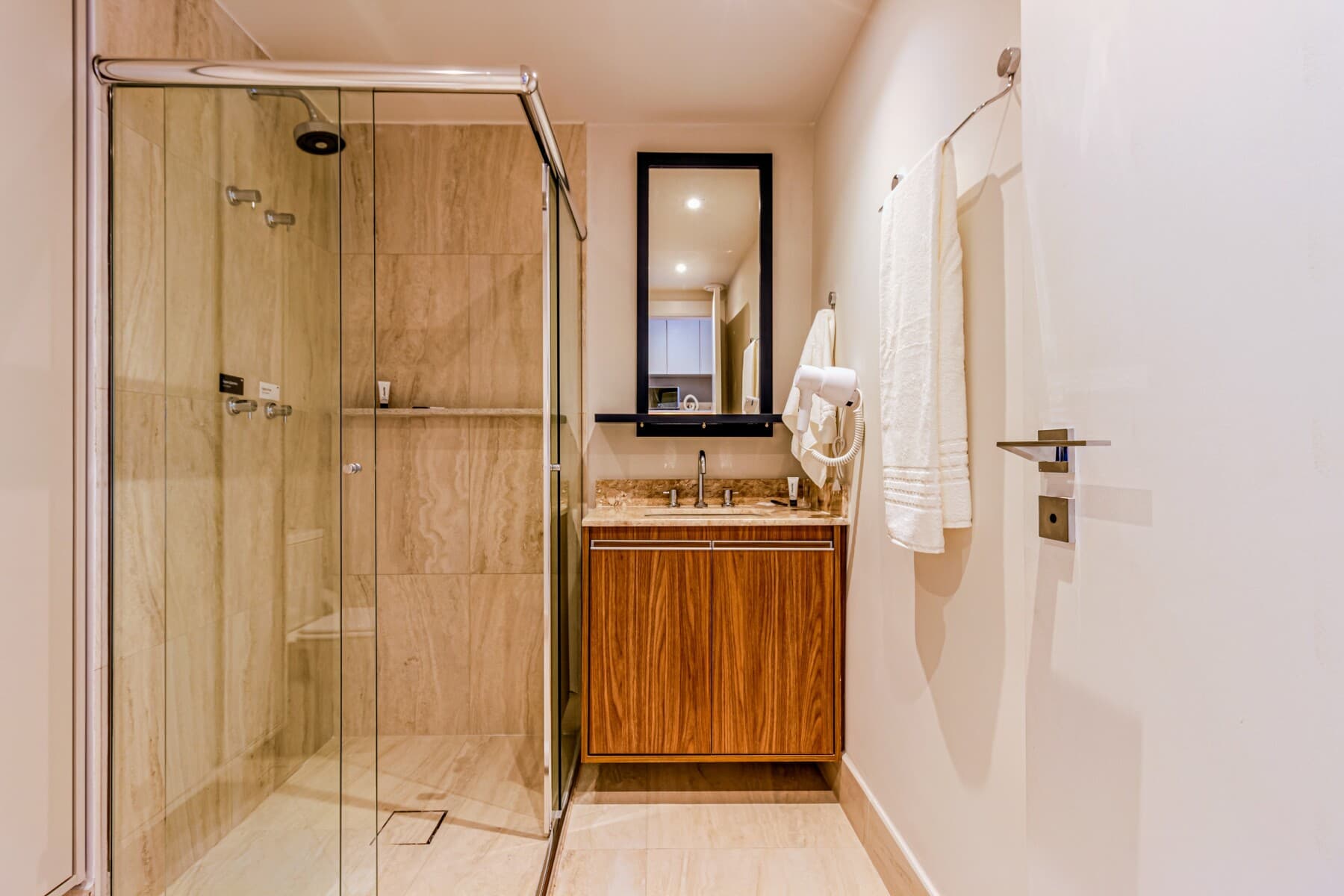 Charlie Bothanic Campo Belo Essential