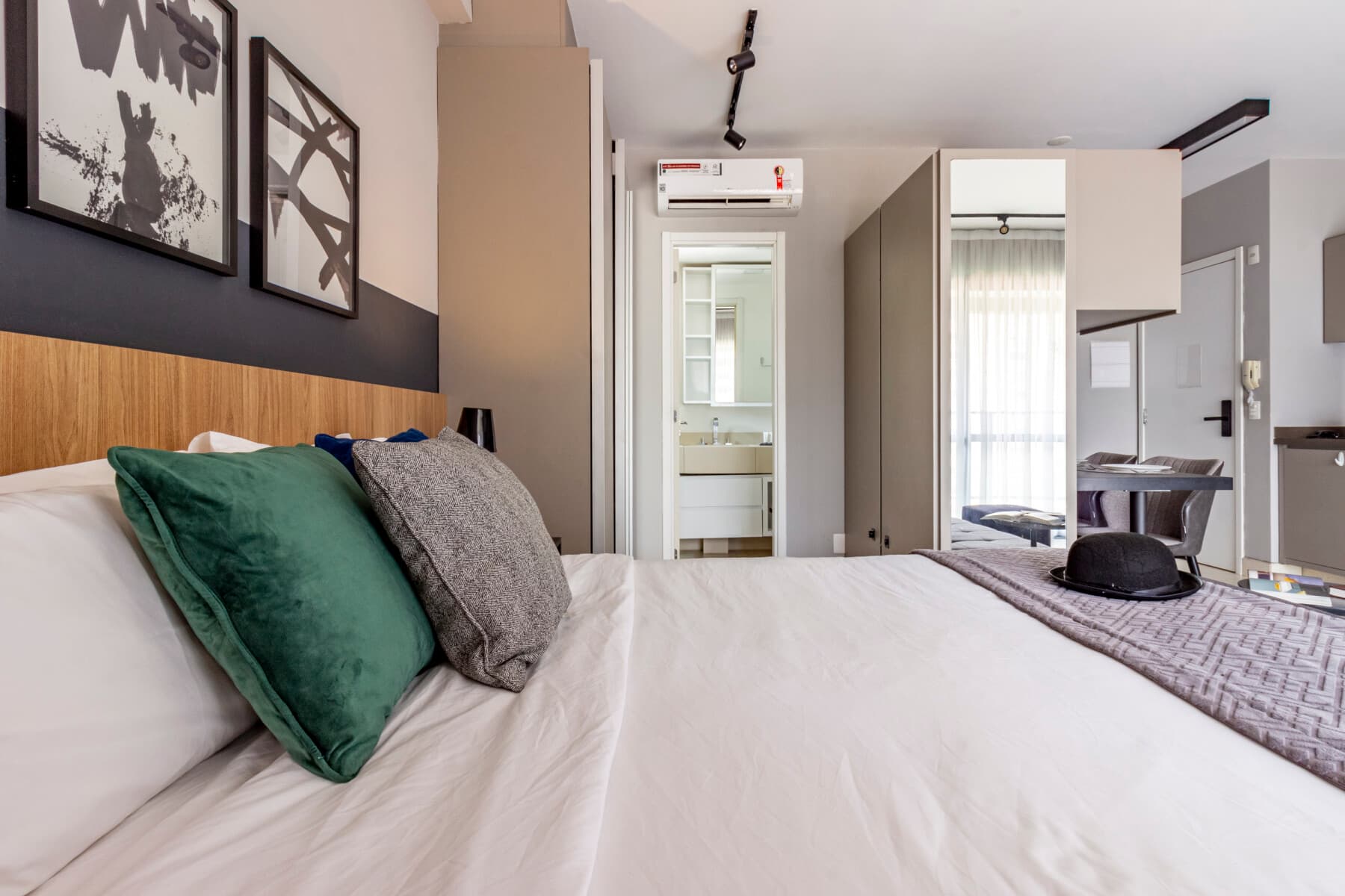 Studio Casal com Varanda - Charlie Itaim