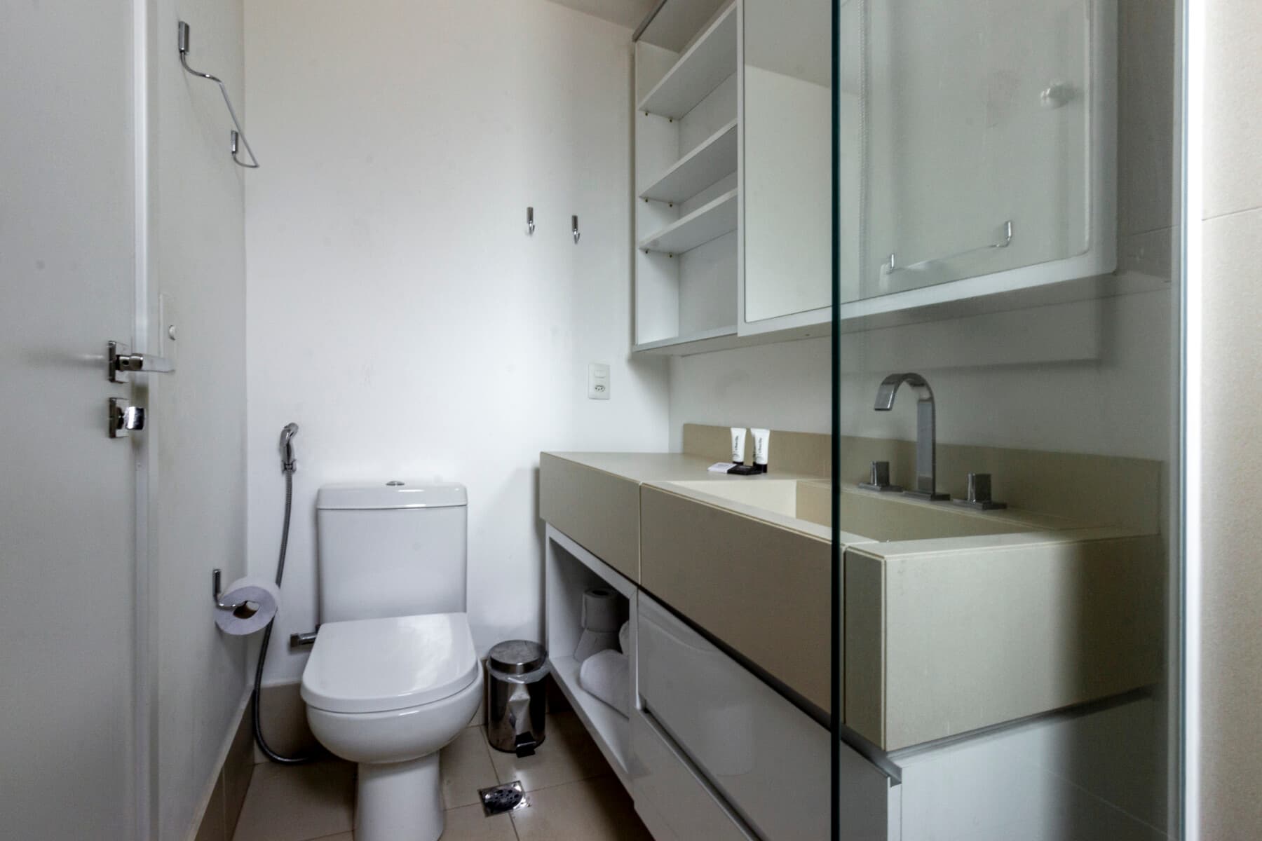 Studio Solteiro com Varanda - Charlie Itaim