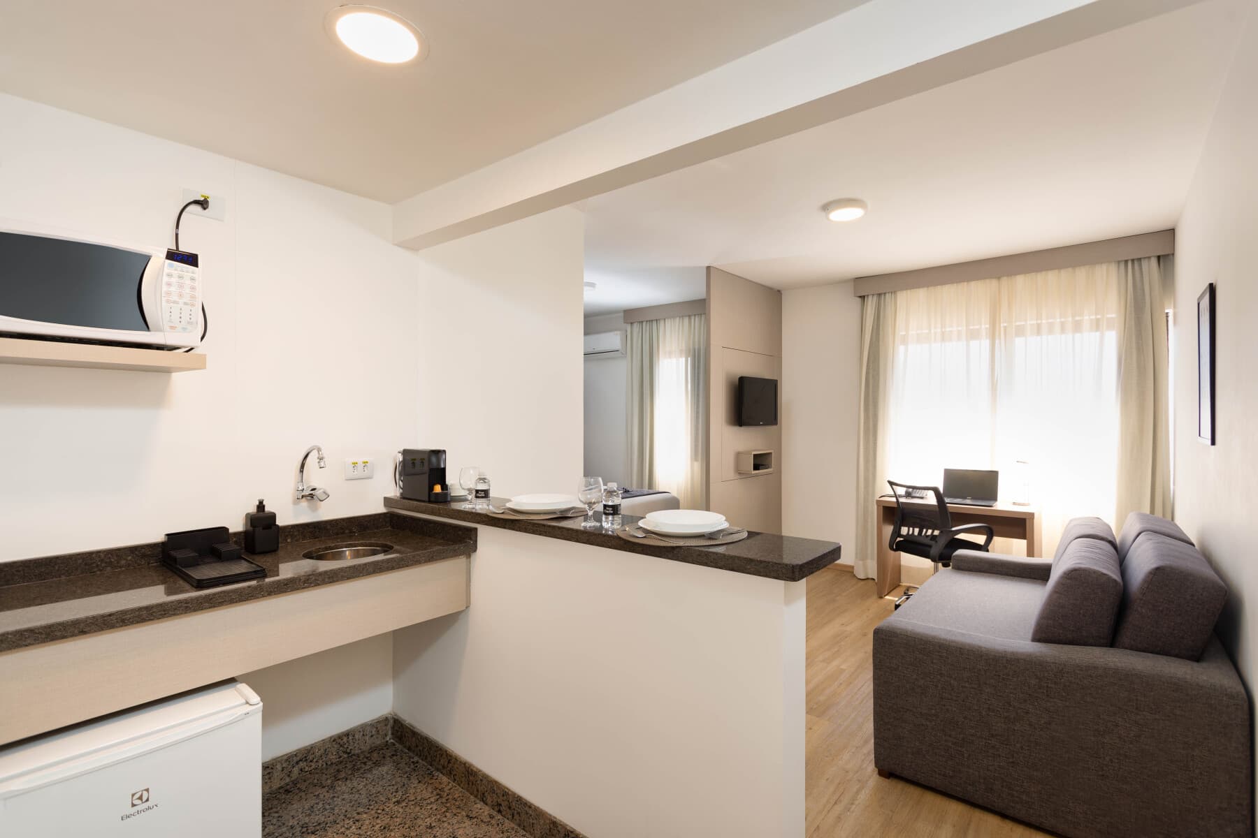 Studio Premium Casal - NewCiti Itaim by Charlie