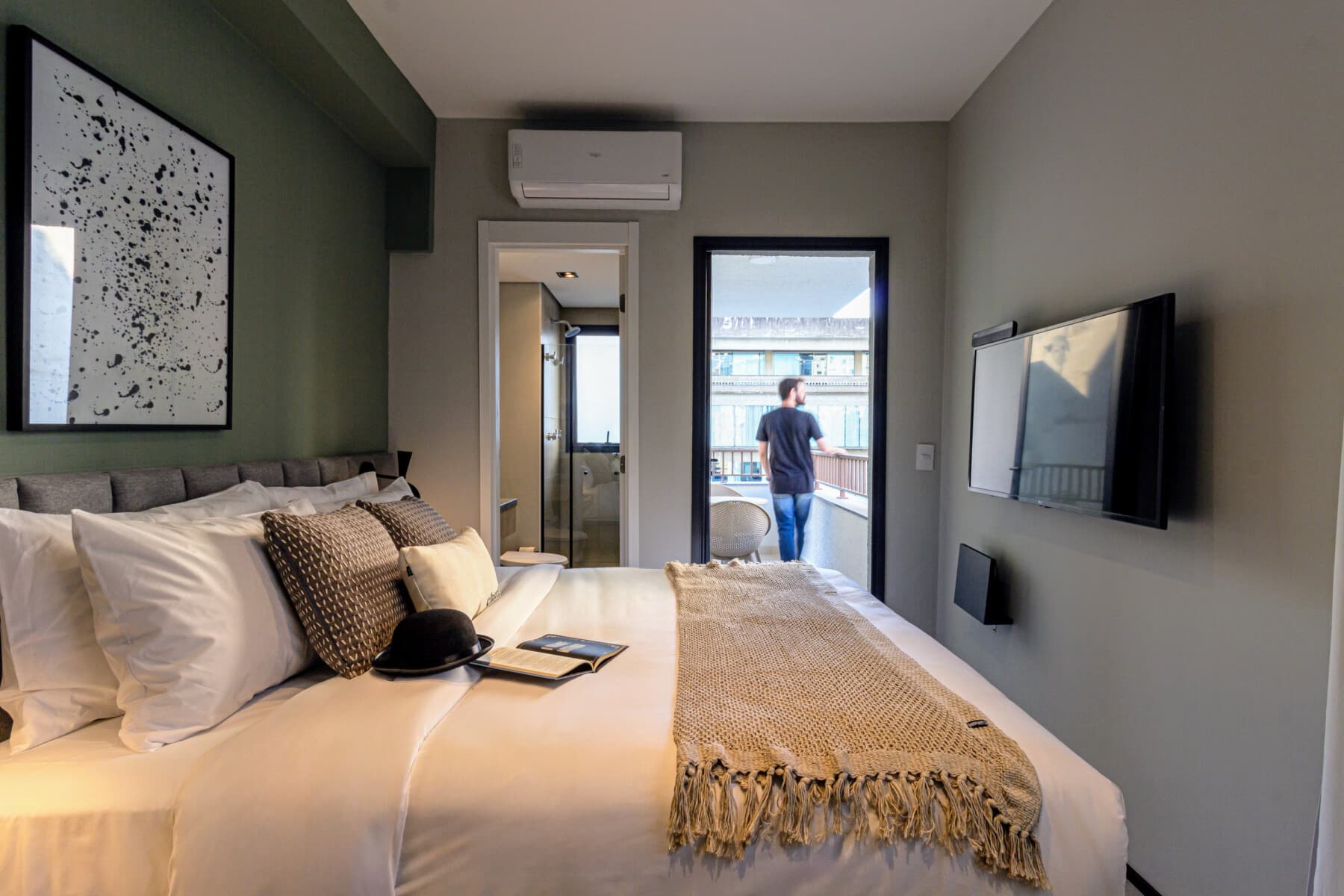 Charlie Nik Paulista