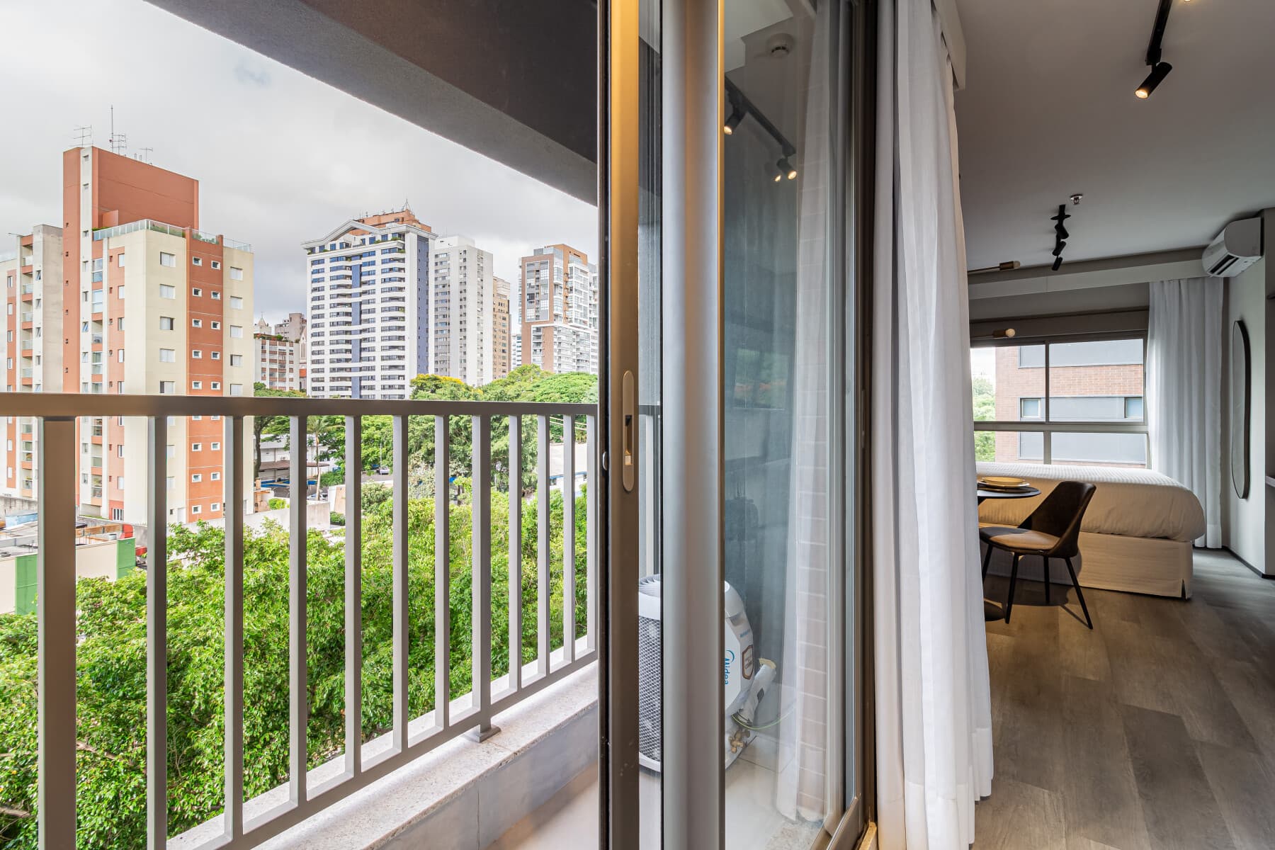 Studio Deluxe Casal - Iconyc Charlie Ibirapuera Hotel