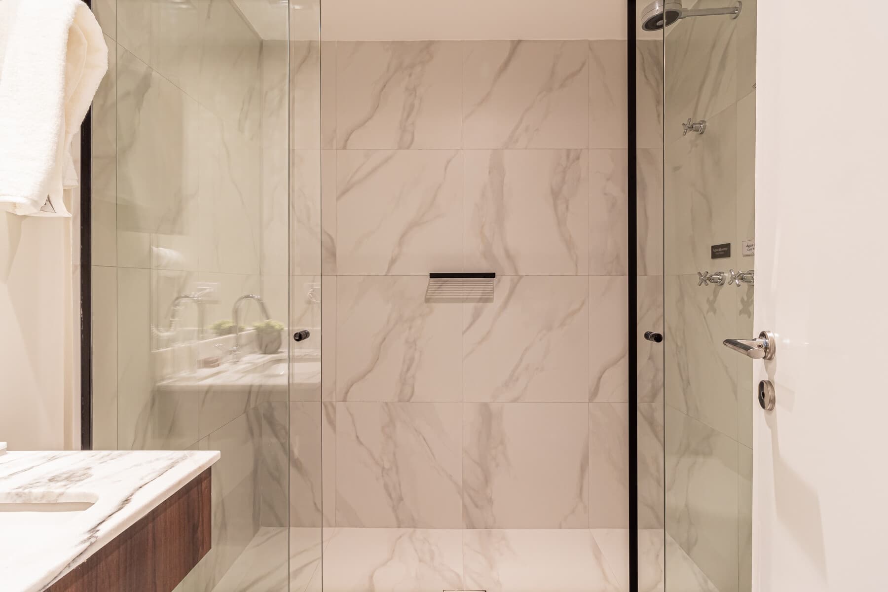 Studio Standard Casal - Iconyc Charlie Ibirapuera Hotel