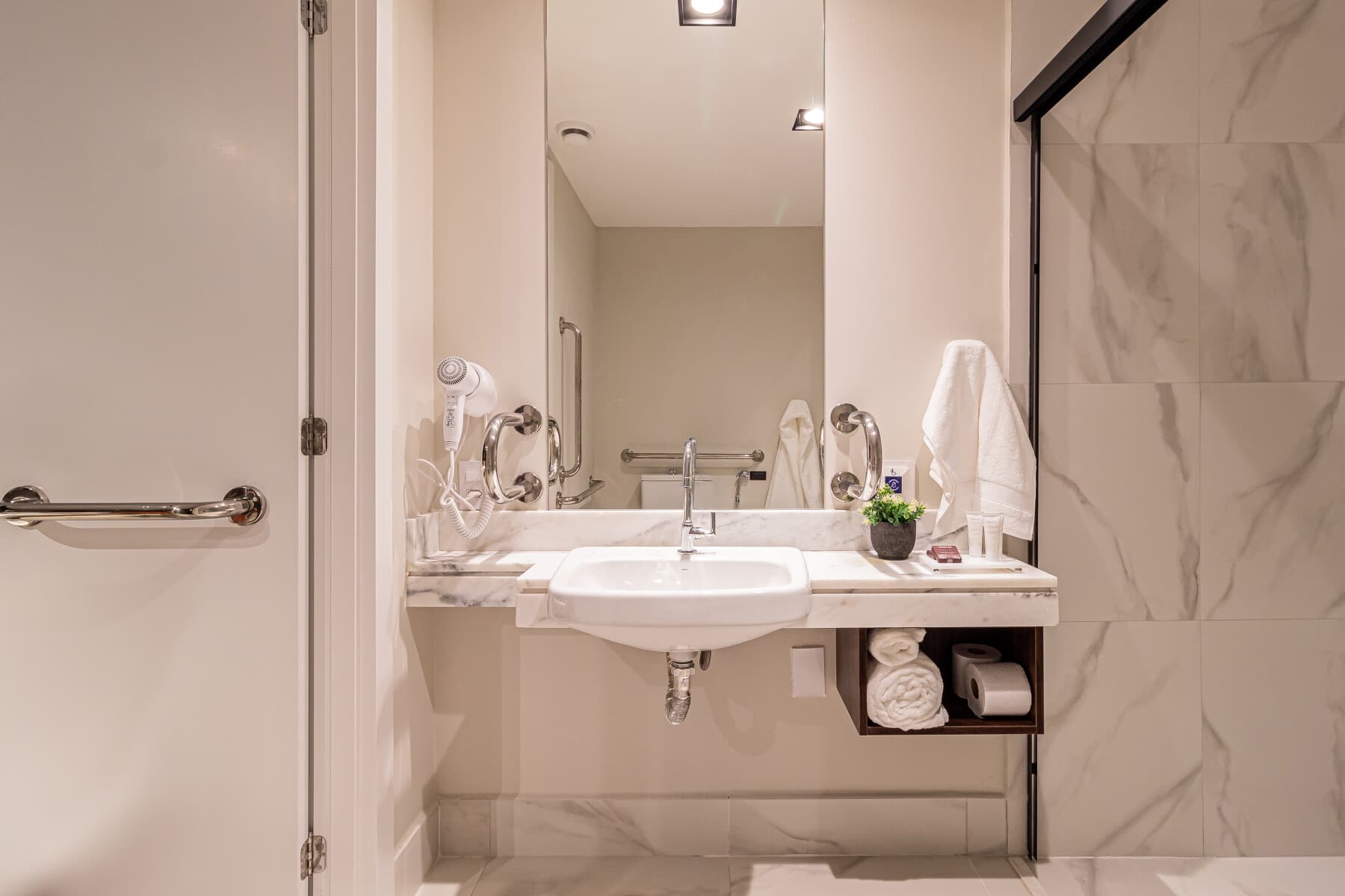 Studio Casal PNE - Iconyc Charlie Ibirapuera Hotel