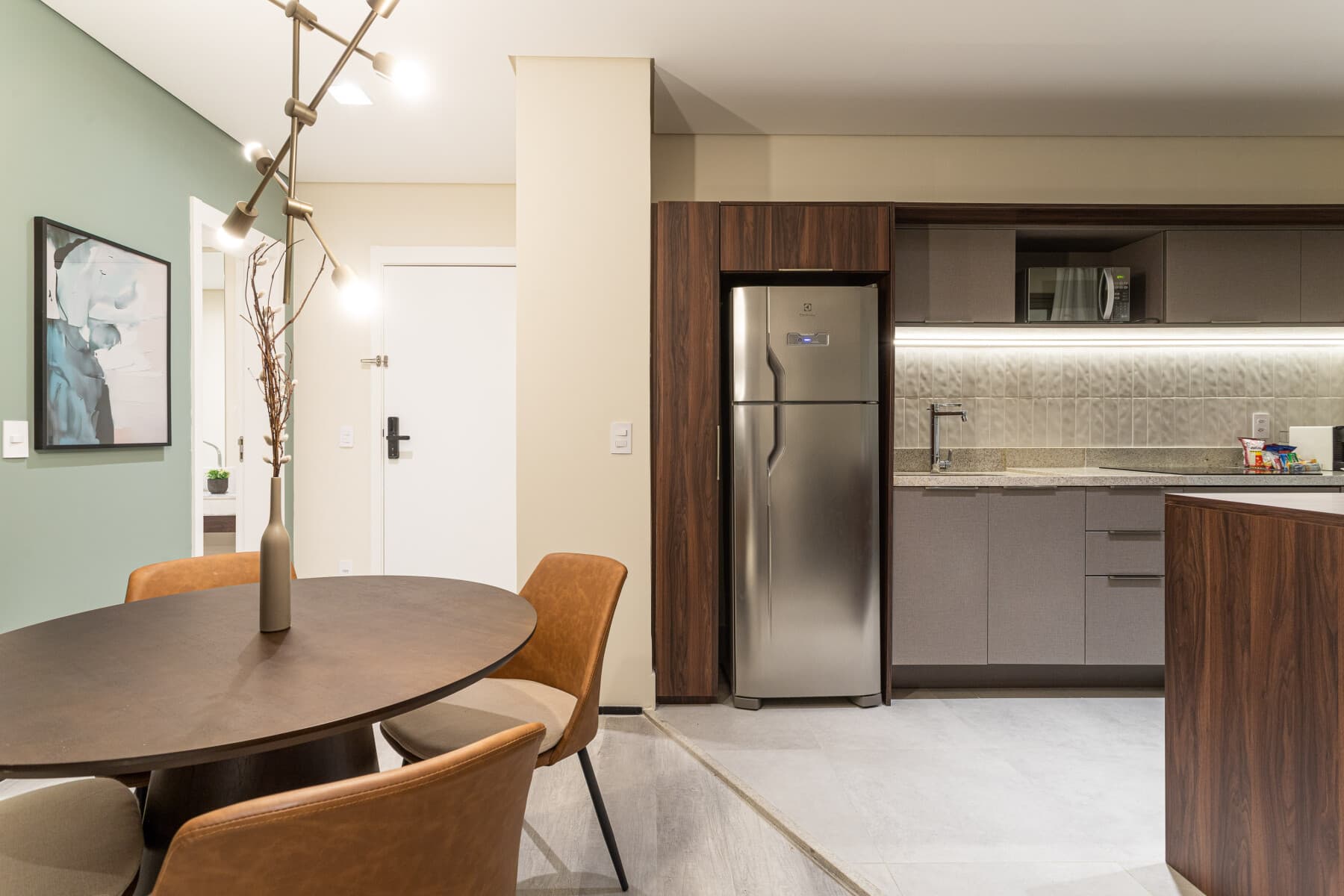 Apto Deluxe 2 Dorms (Casal 2 Solteiro) - 97M - Iconyc House of Charlie