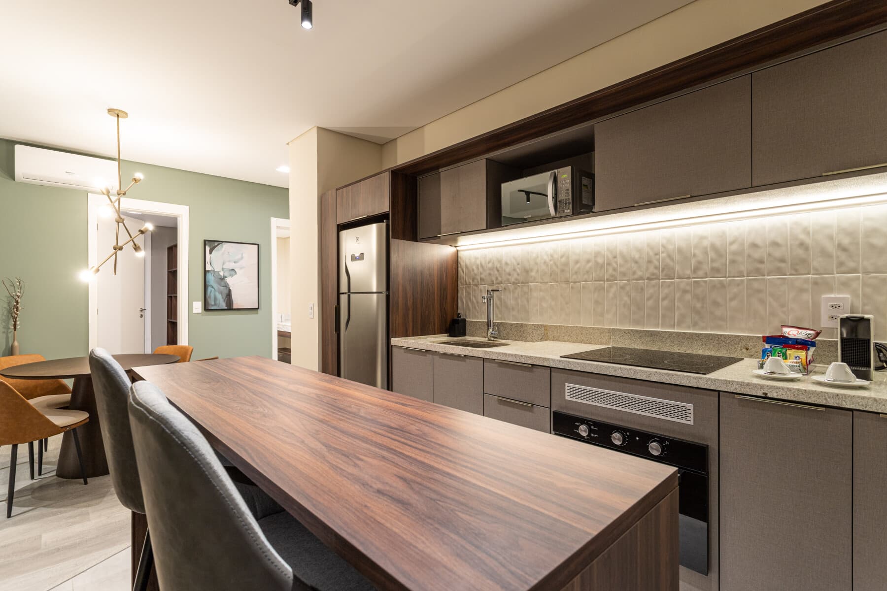 Apto Deluxe 2 Dorms (Casal 2 Solteiro) - 97M - Iconyc House of Charlie