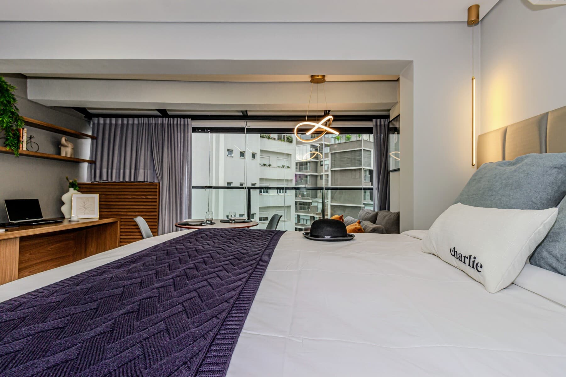 Charlie Window Moema