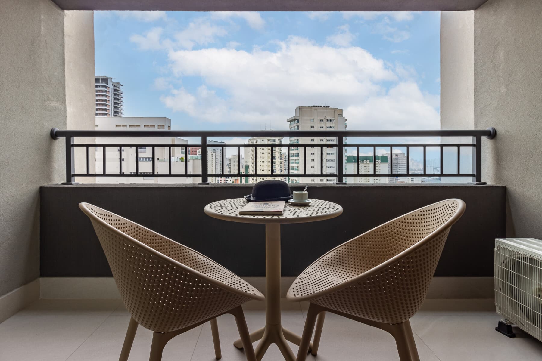 Studio Casal com Varanda 25m R - Charlie Lumiere Klabin