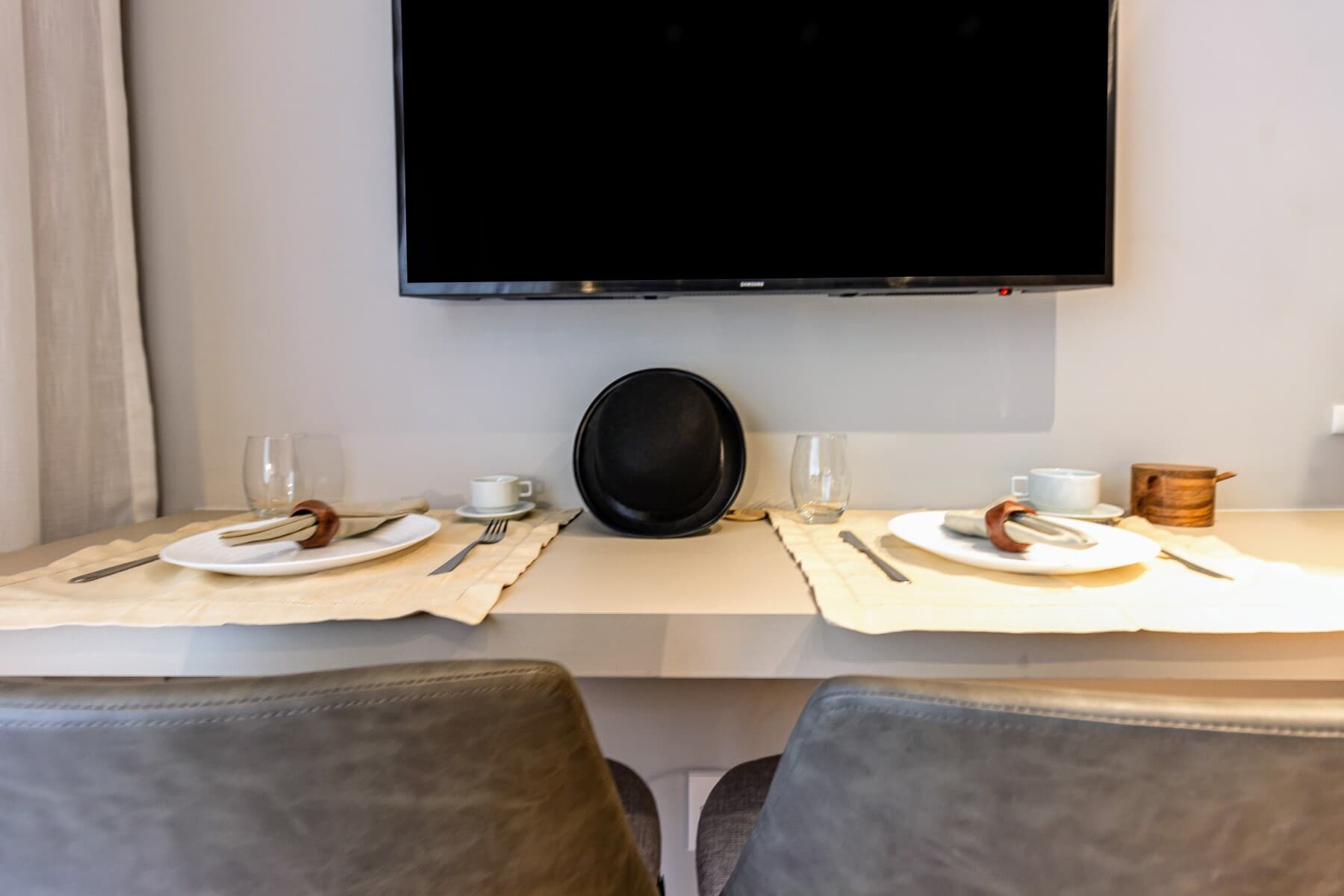 Studio Casal com Varanda 25m NR - Charlie Lumiere Klabin