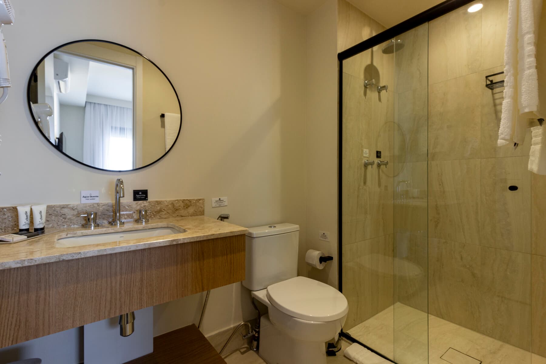 Apto 1 Dorm 30m - R - Charlie Bothanic Campo Belo