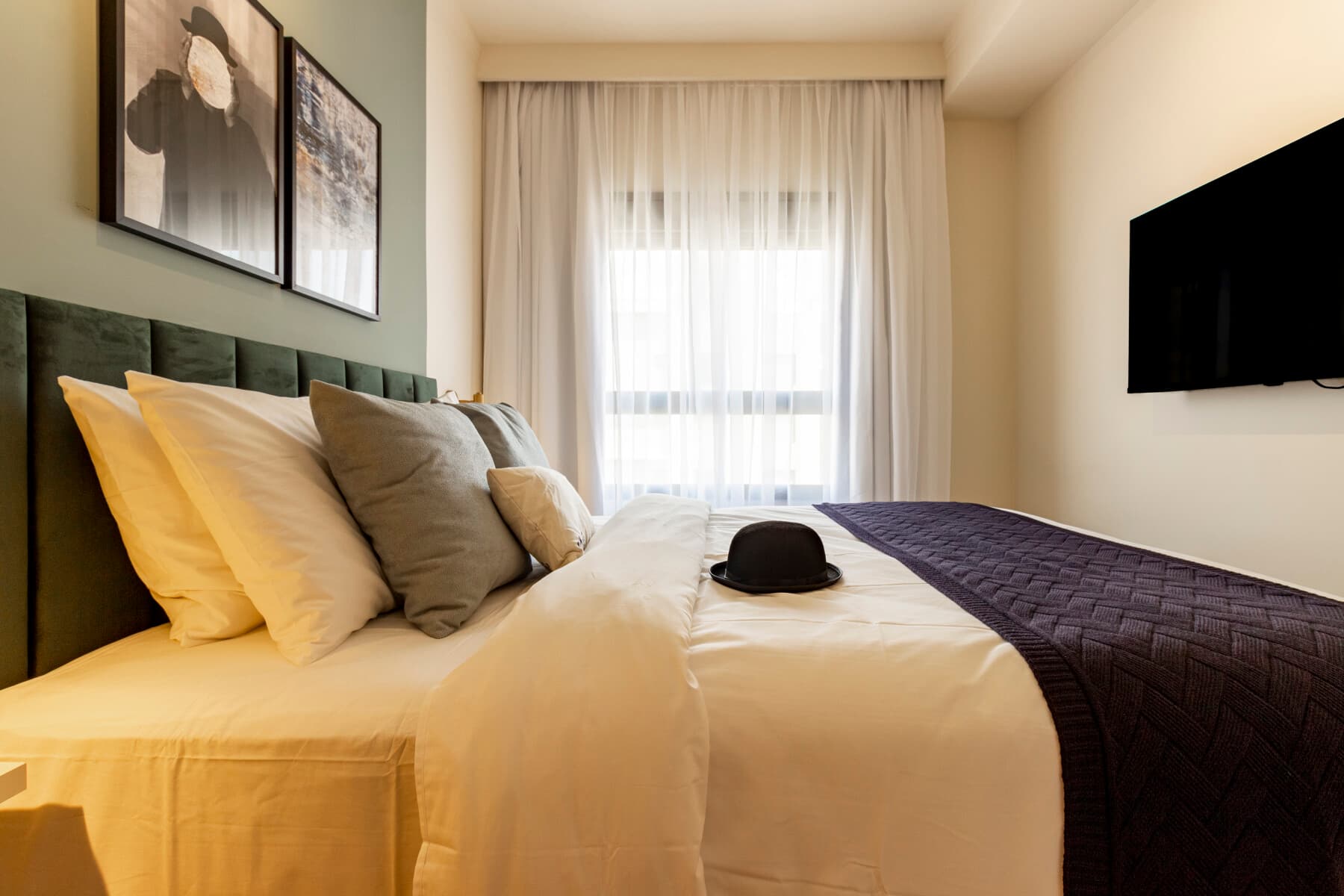 Apto 1 Dorm 30m - R - Charlie Bothanic Campo Belo