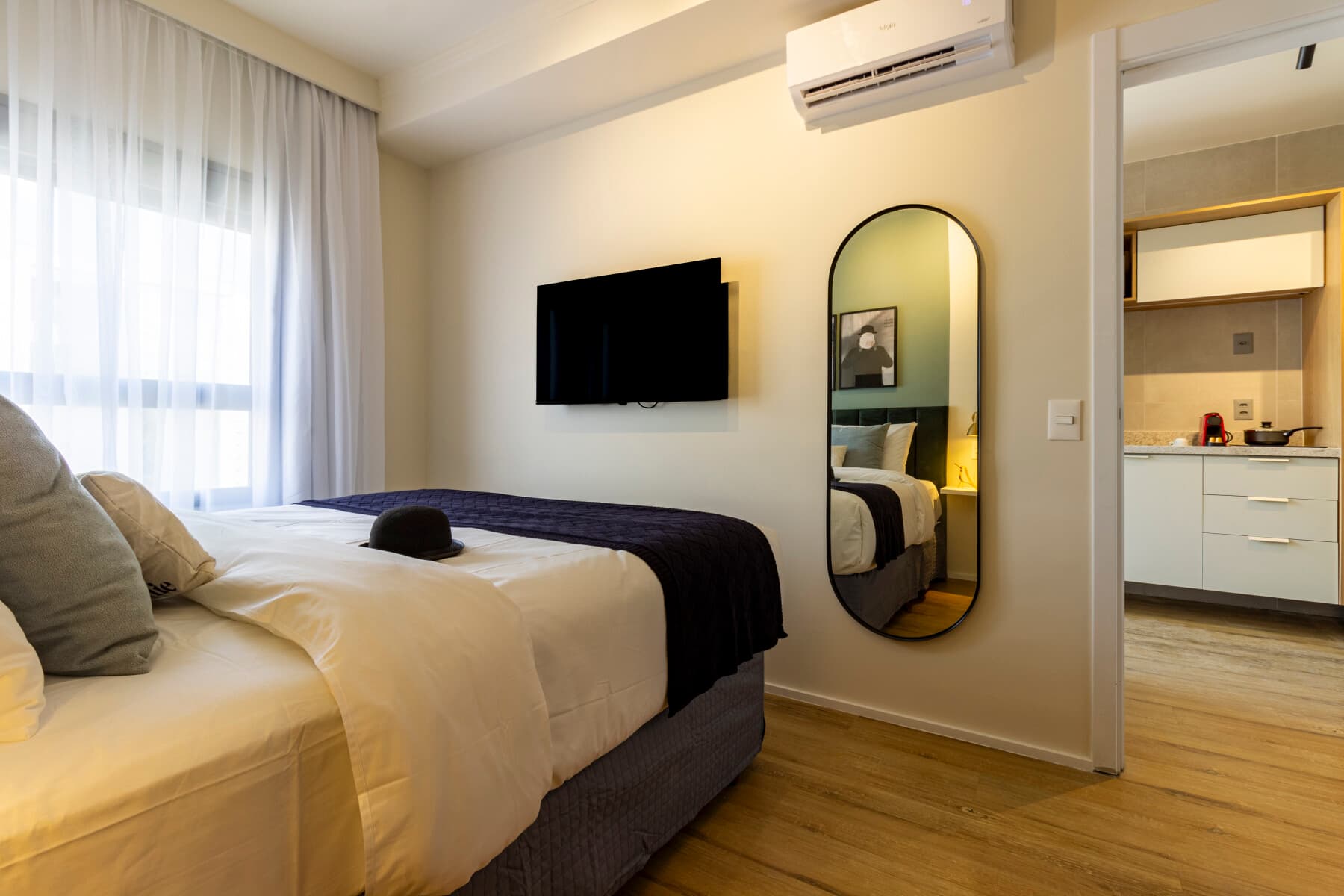 Charlie Bothanic Campo Belo