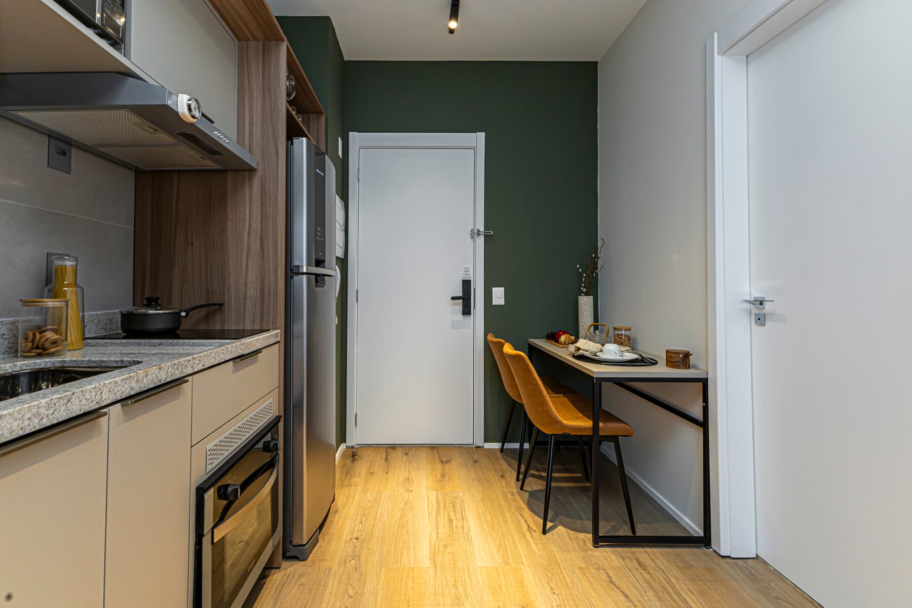 Apto 1 Dorm 32m com Sofá Cama - NR - Charlie Bothanic Campo Belo Essential