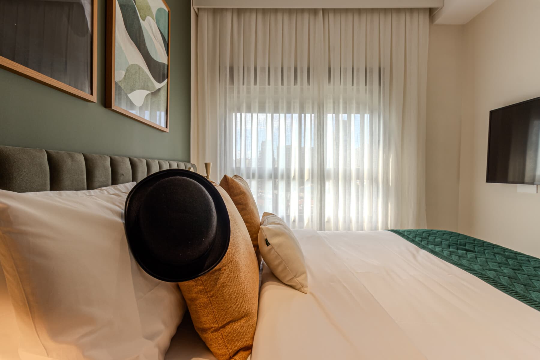 Apto 2 Dorm com Sofá Cama 42m - NR - Charlie Bothanic Campo Belo Essential