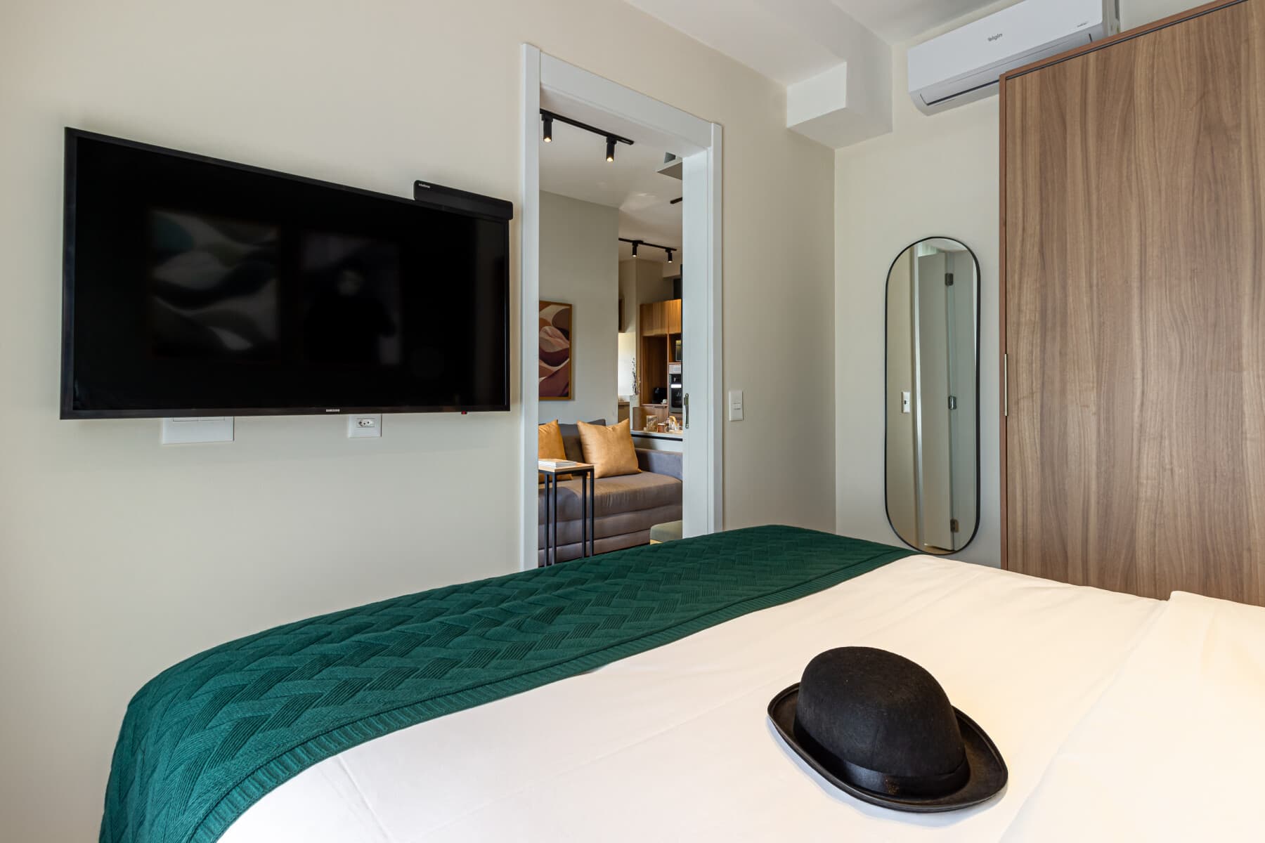 Apto 2 Dorm com Sofá Cama 42m - NR - Charlie Bothanic Campo Belo Essential