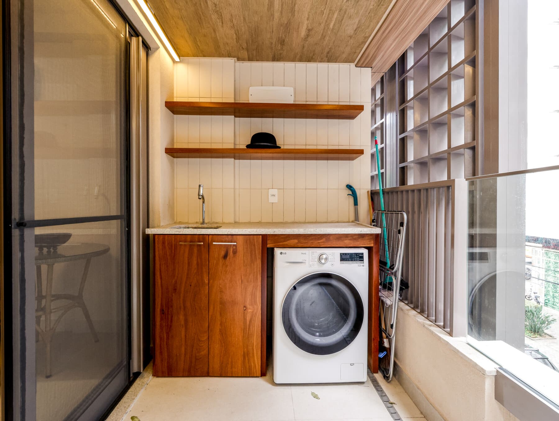 Charlie Flora Jardim Botânico