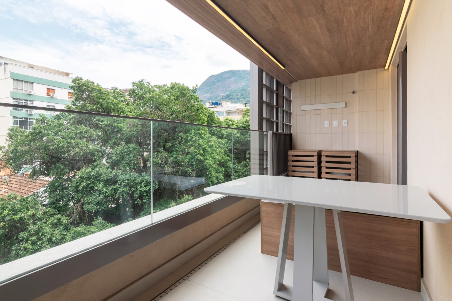 Apartamento 1 Dorm Casal Superior - Charlie Flora Jardim Botânico