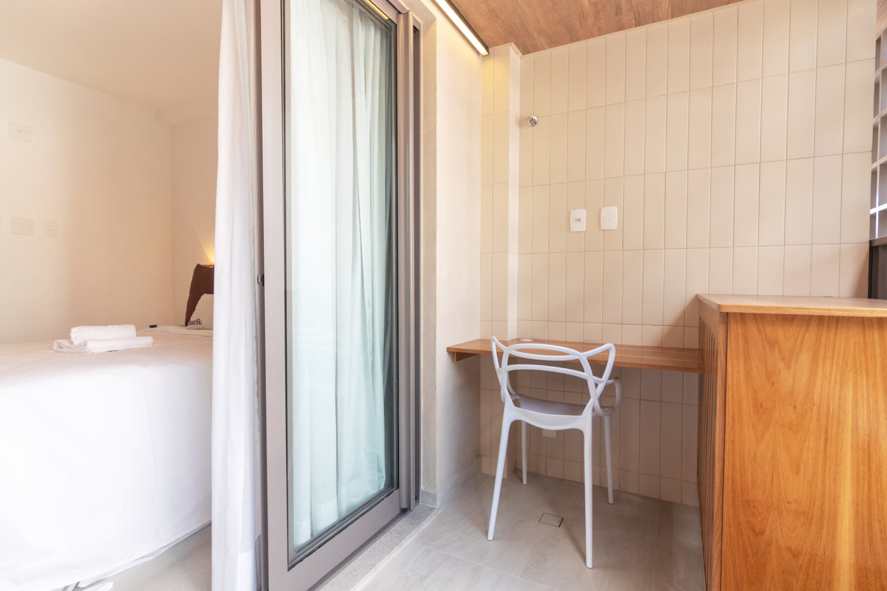 Apartamento 1 Dorm Standard Casal - Charlie Flora Jardim Botânico