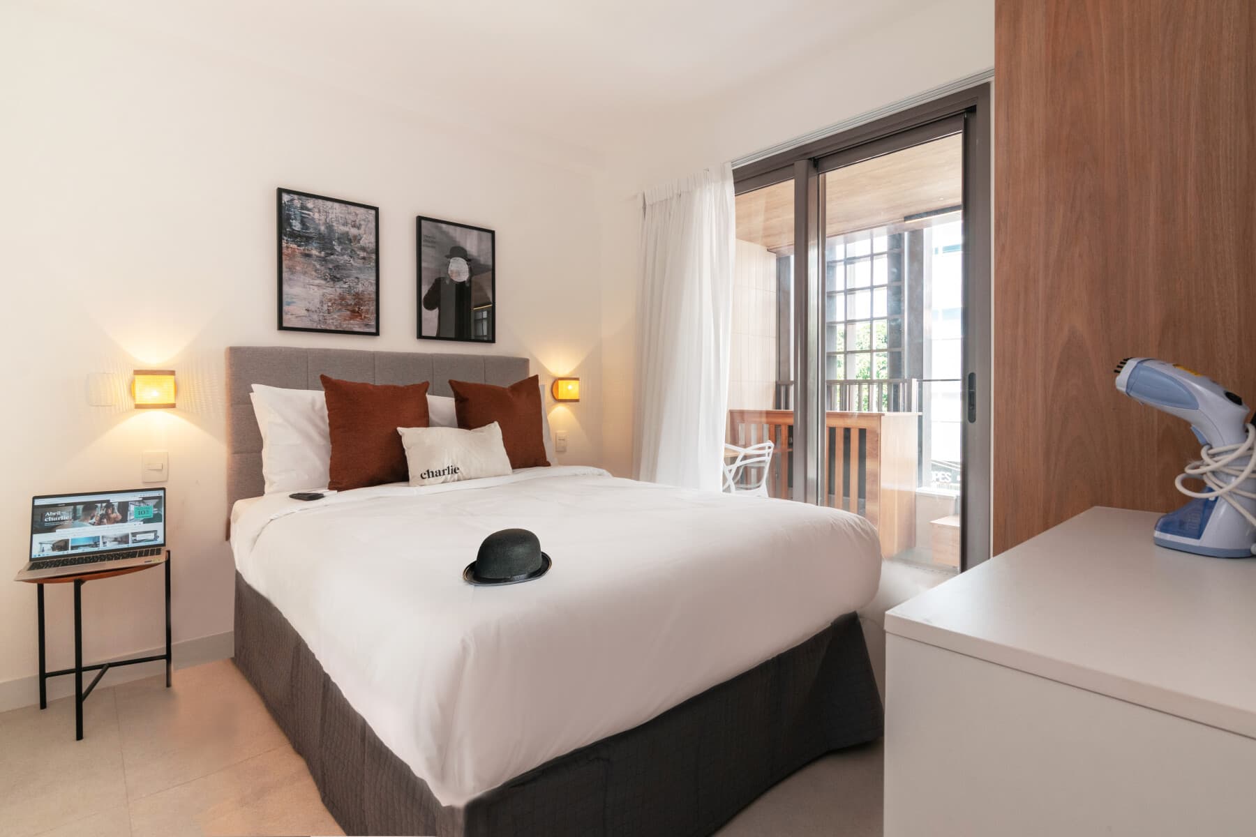 Apartamento 1 Dorm Standard Casal - Charlie Flora Jardim Botânico