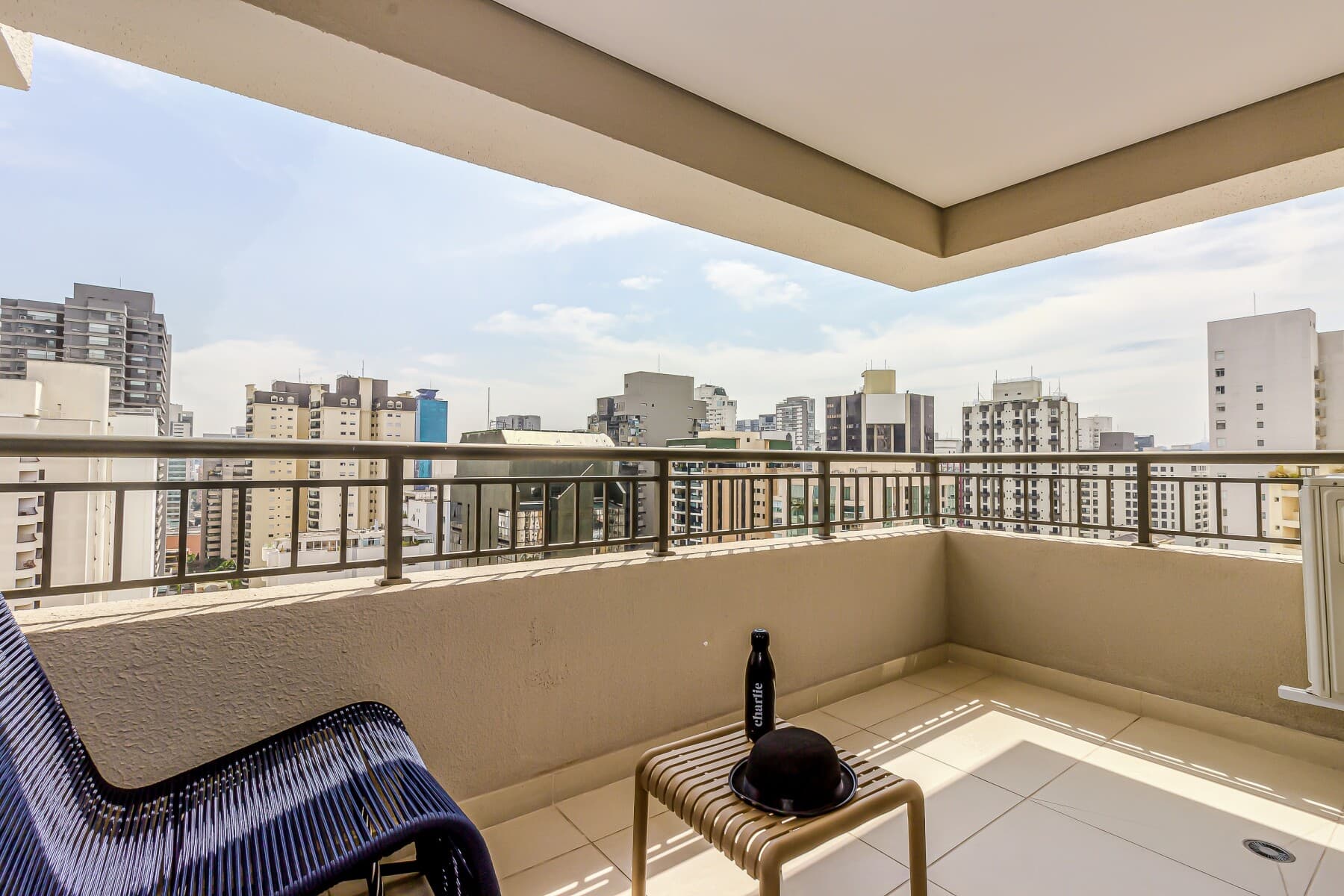 Charlie Grand Vitrali Moema